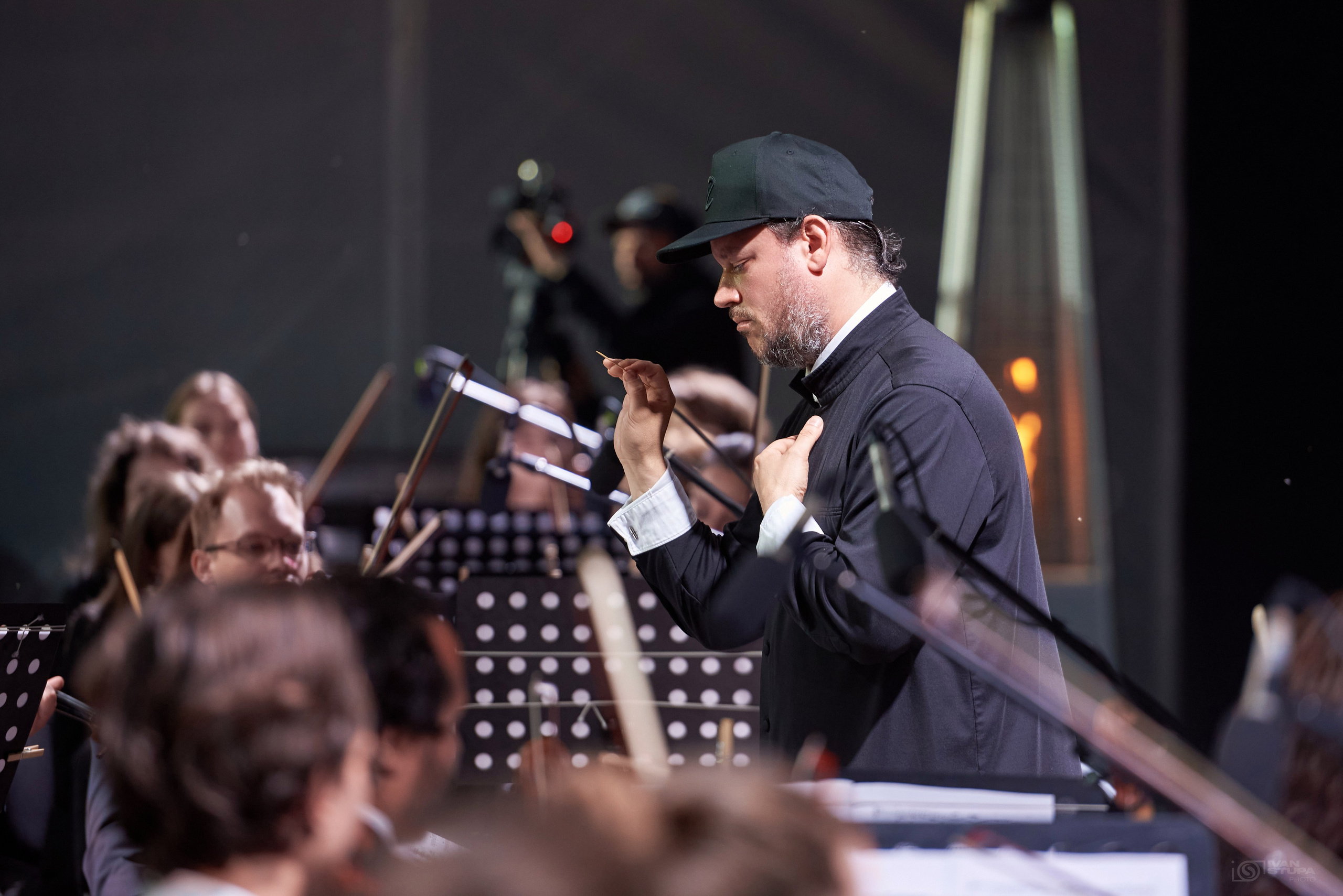 Ночь Музыки в Гатчине 2025. Иван Ступа, репортажный фотограф в Санкт-Петербурге и Ленинградской области