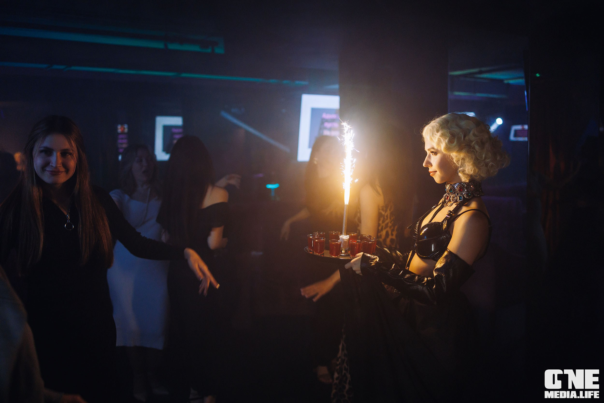 Фоторепортаж из караоке-клуба Эйфория. One Media Life: фоторепортажи, фотоотчеты с мероприятий и заведений