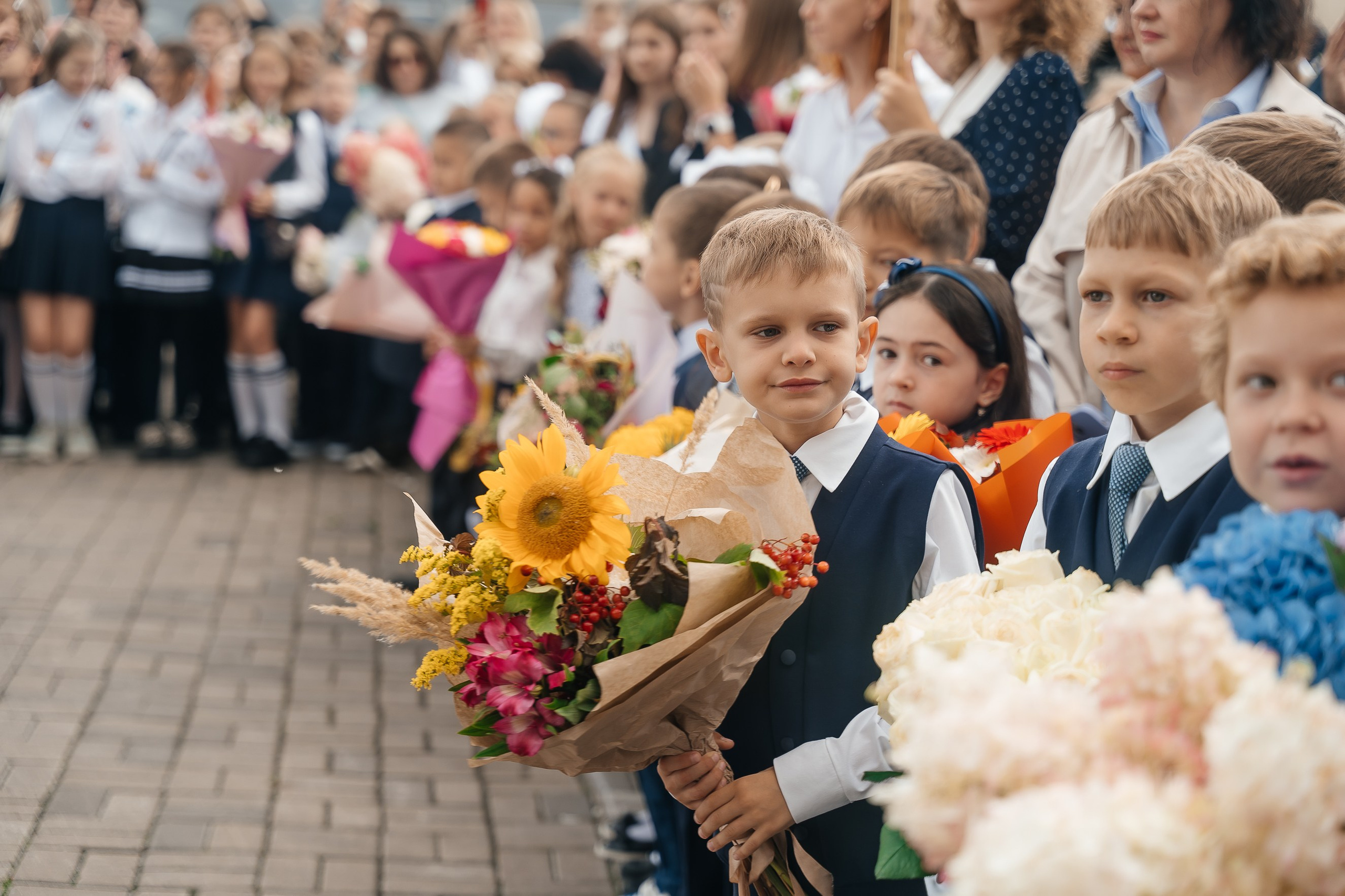 1 сентября — День знаний. Детские выпускные альбомы в Красноярске