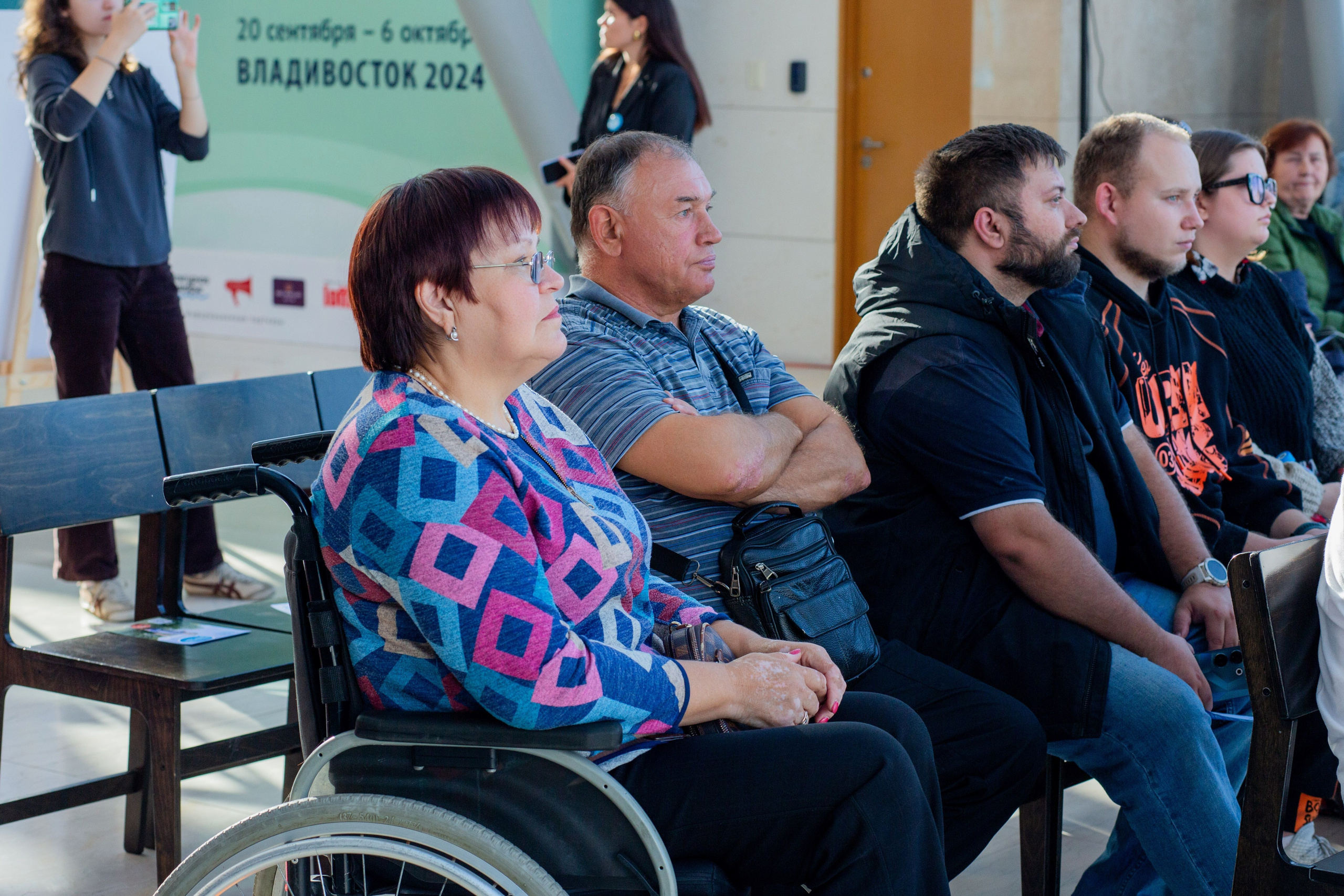 Репортажная фотосъемка во Владивостоке. Портретный, свадебный, репортажный фотограф во Владивостоке Юлиана Джули Фокс