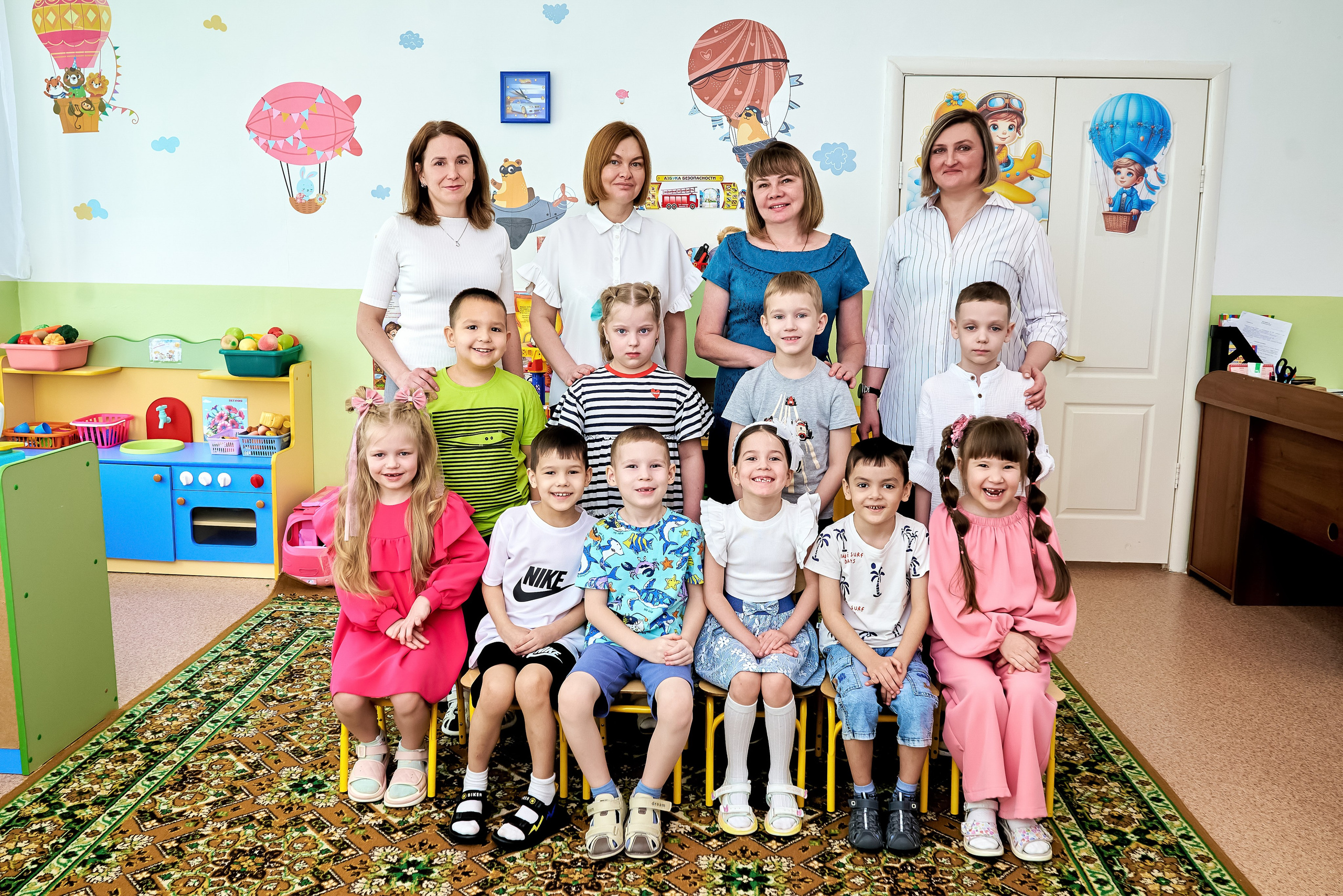 групповое фото на выпускной альбом в садике нижневартовск покачи лангепас мегион стрежевой излучинск