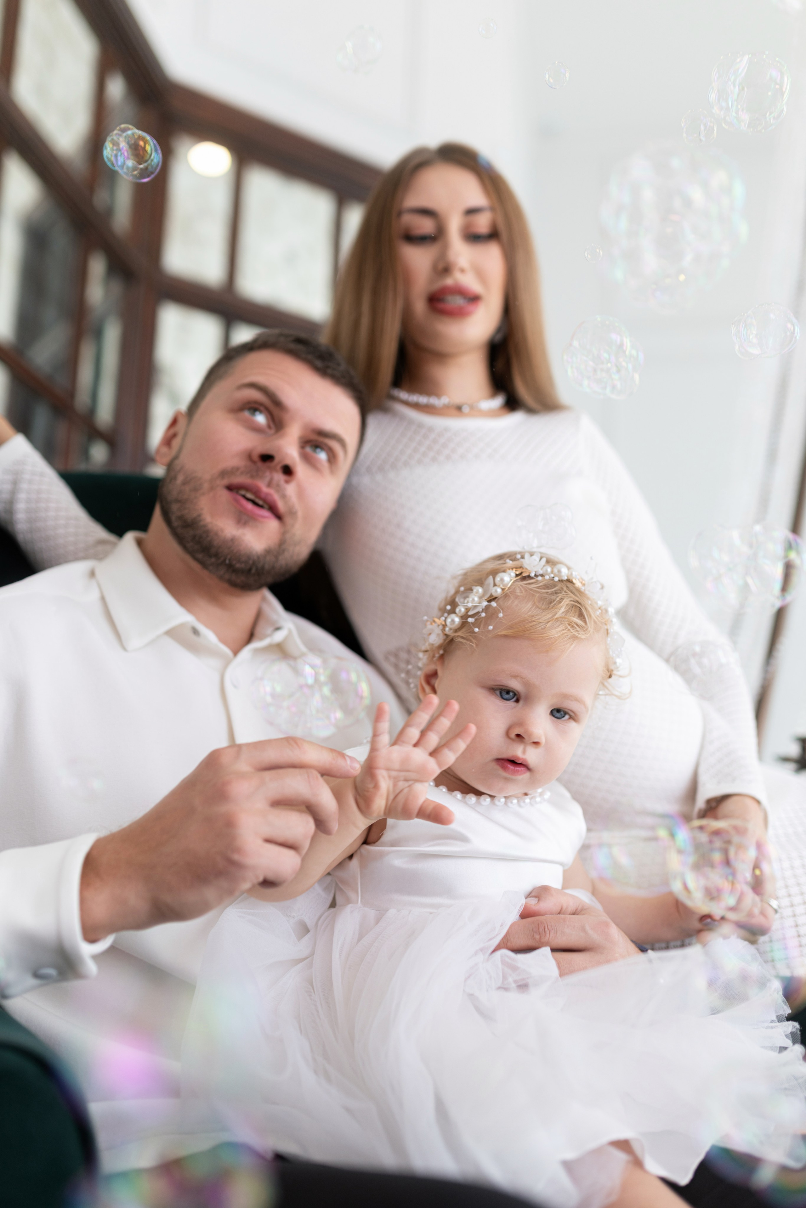 Семейная съемка для Яны и Дани в интерьере. Дмитрий Шульгин, портретный фотограф в Воронеже