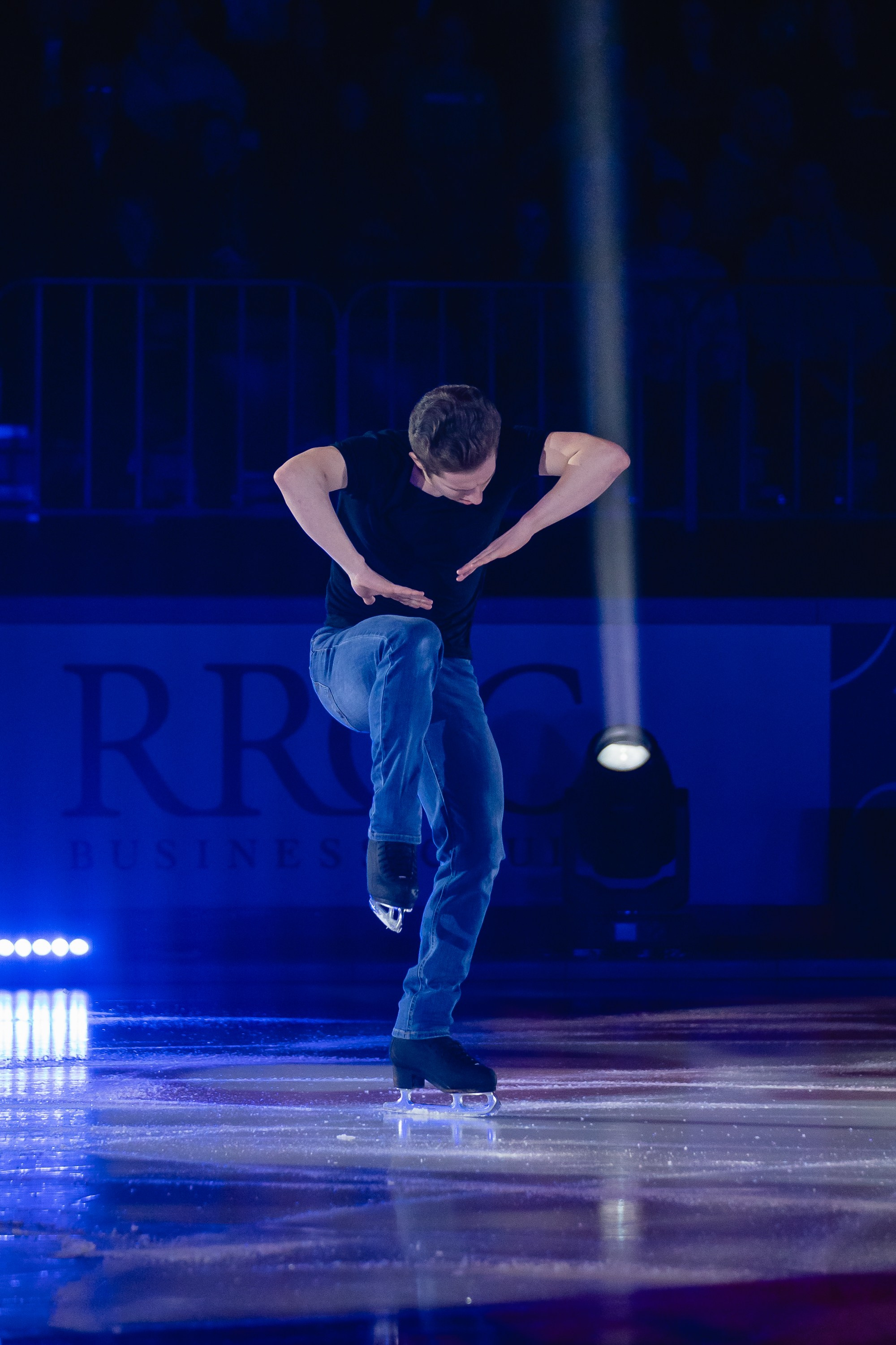 Шоу «Чемпионы на льду» в Новосибирске. Воробьева Ксения — Спортивный и танцевальный фотограф Новосибирск