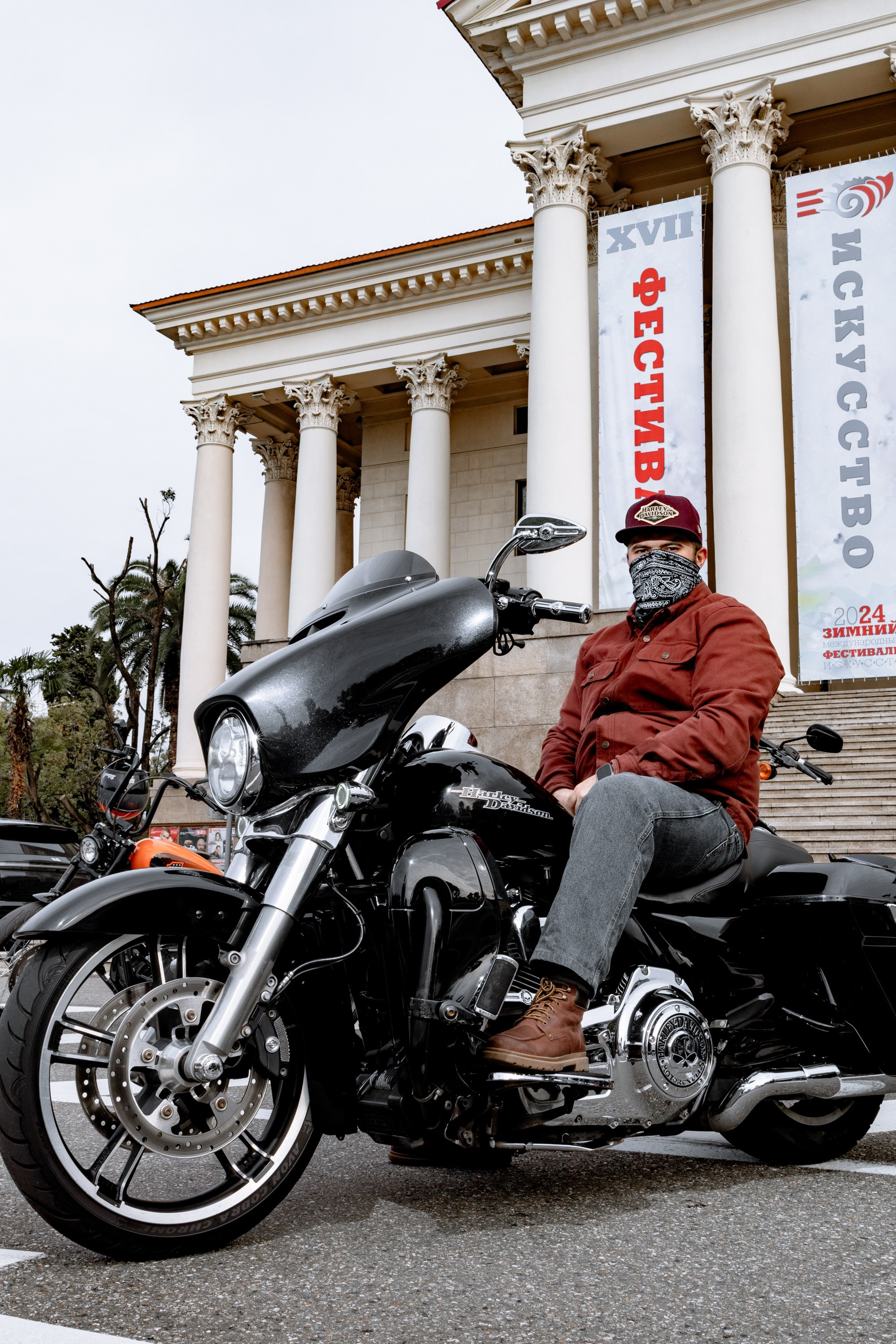 Клуб Harley Davidson. Свадебный фотограф ростов-на-Дону / Сочи / Москва