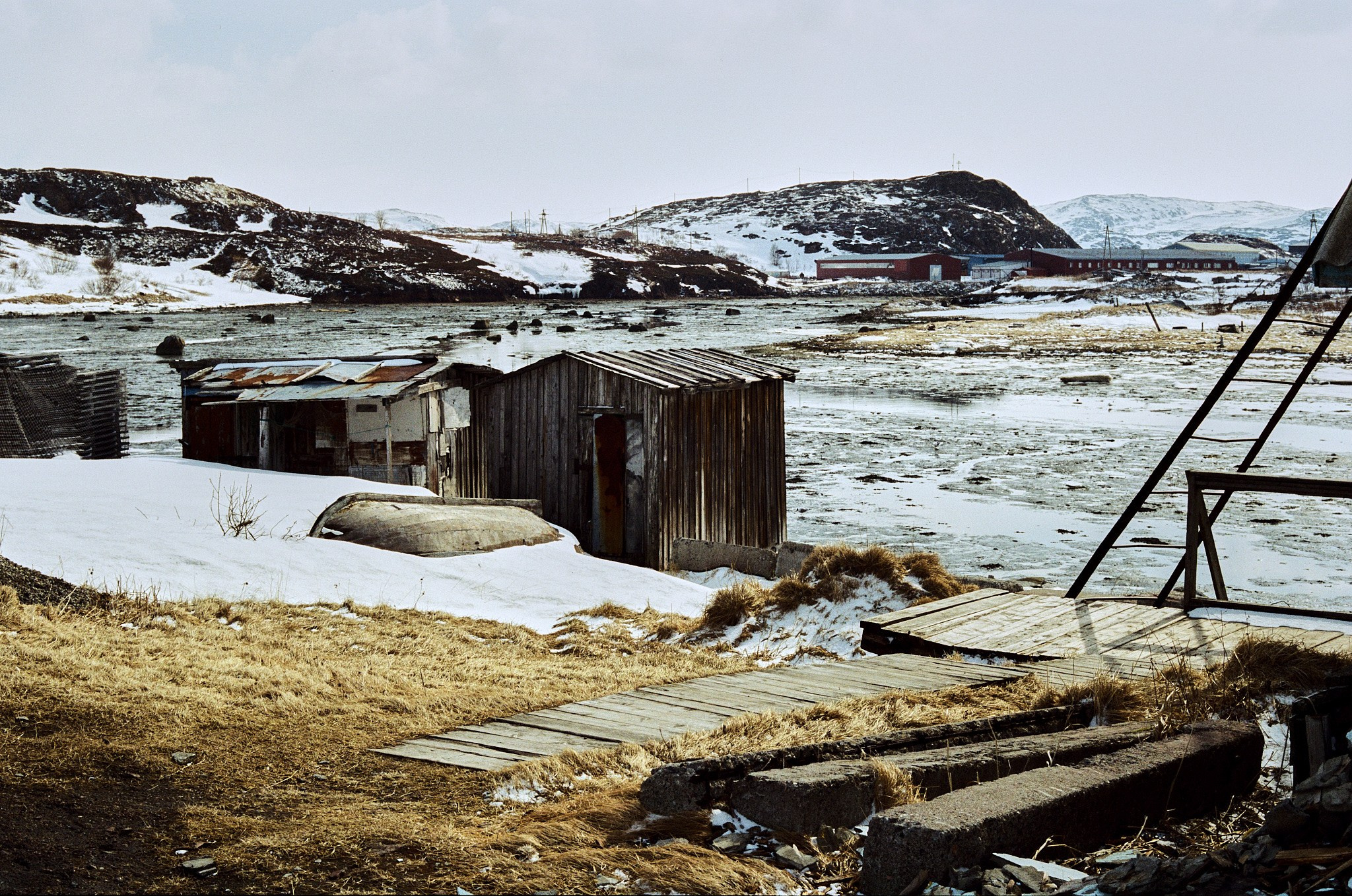 Teriberka (Murmansk). The Other Pavel Potseluev — film photography and mastery of meat business