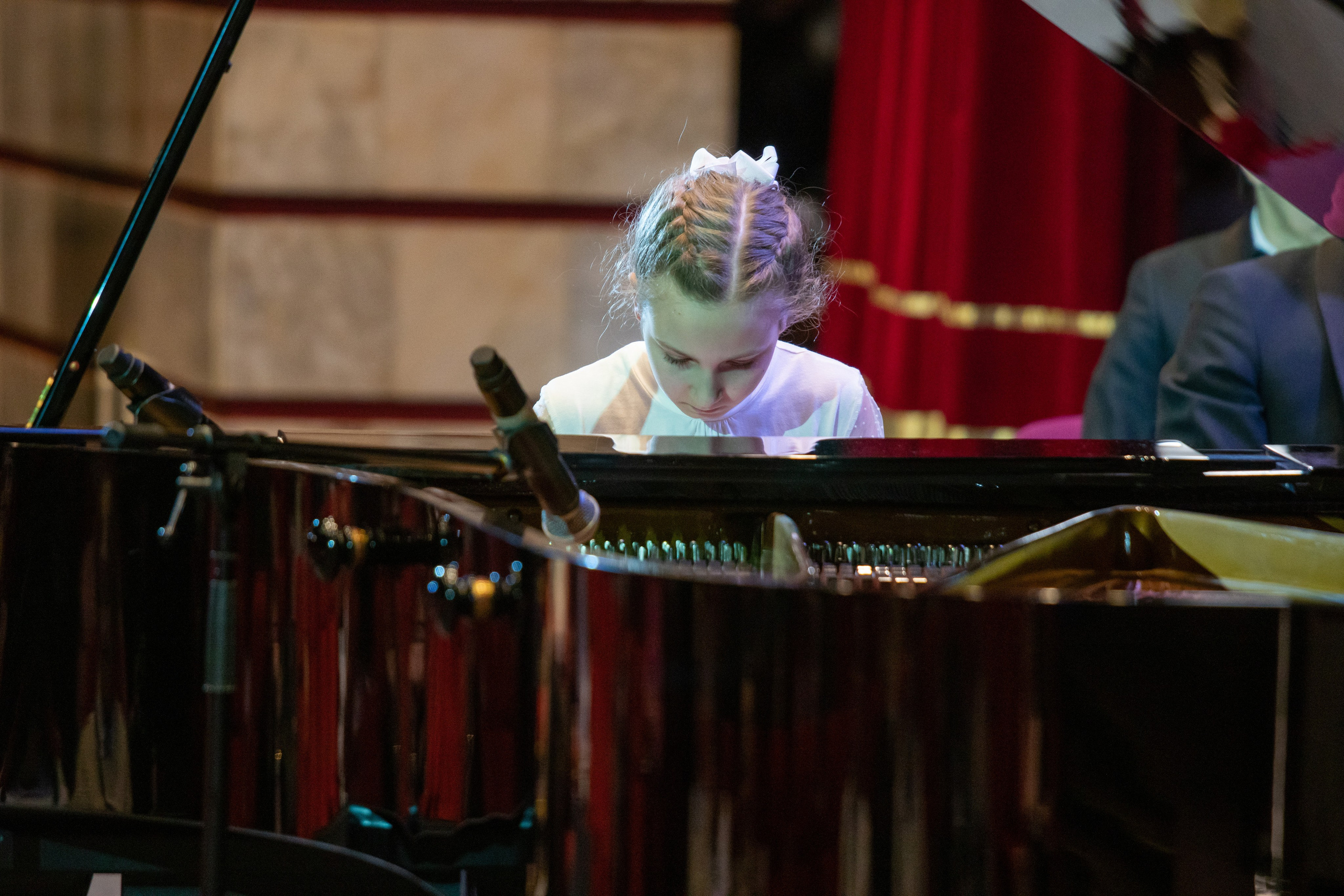 Видеосъёмка отчетных концертов, конкурсов, выступлений. «Студия DRONAVT`s» — видеосъёмка и фотография г. Москва
