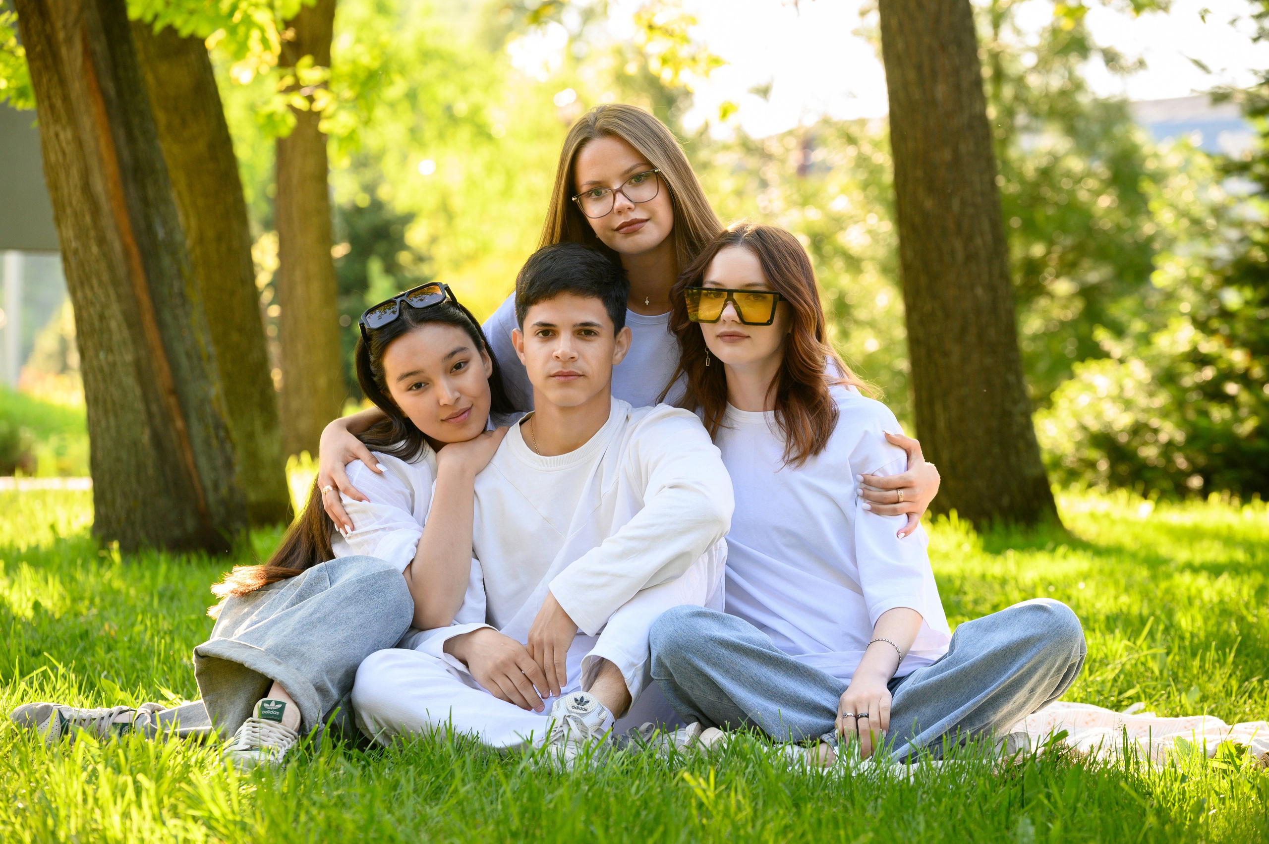 Фотоальбомы для выпускников школ и детских садов в Республике Алтай и за её пределами