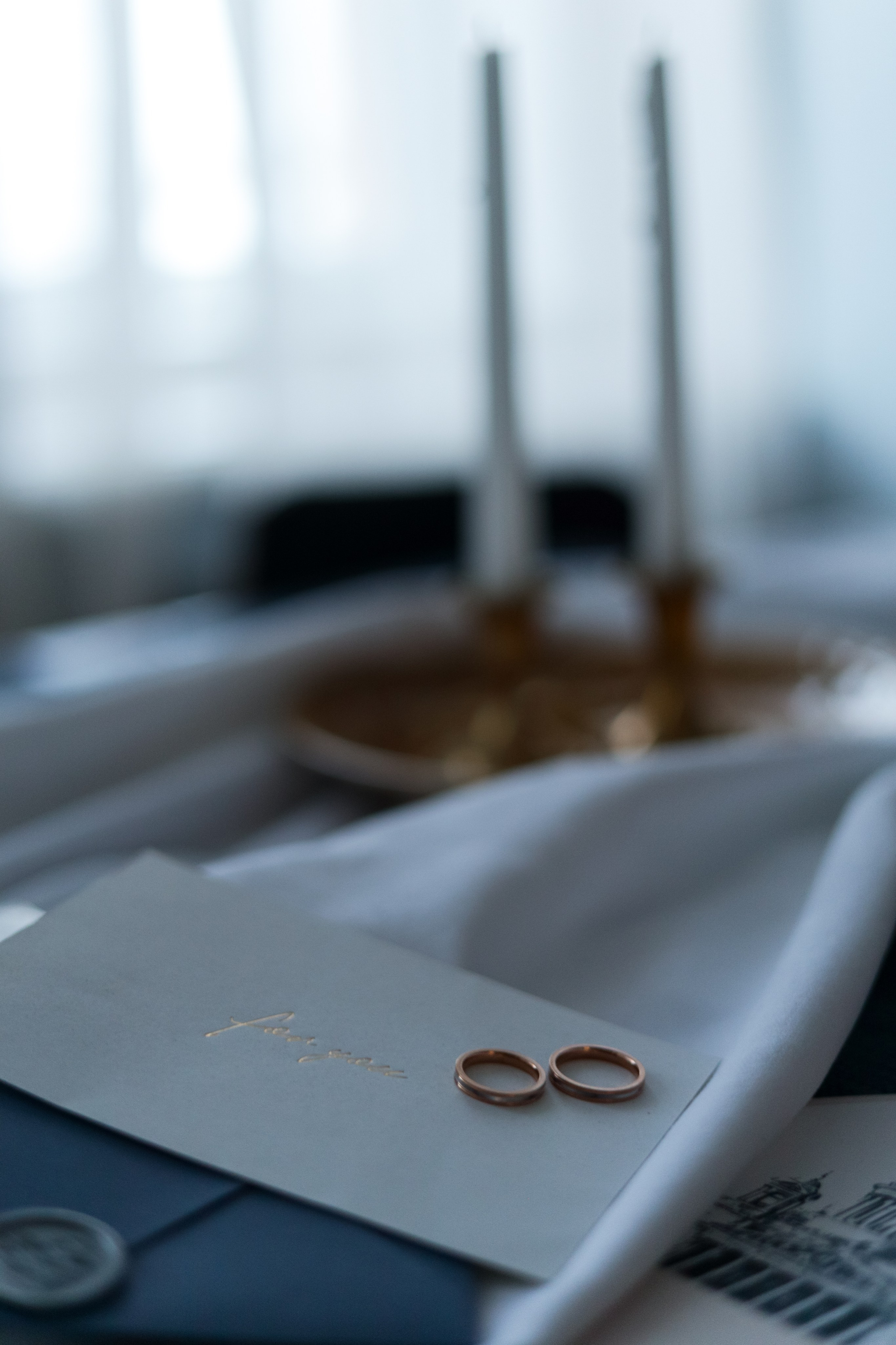 Фотосессия в съёмной квартире в сердце Питера с винтажными нотками. Свадебный фотограф Беларусь Ольга Козыренко