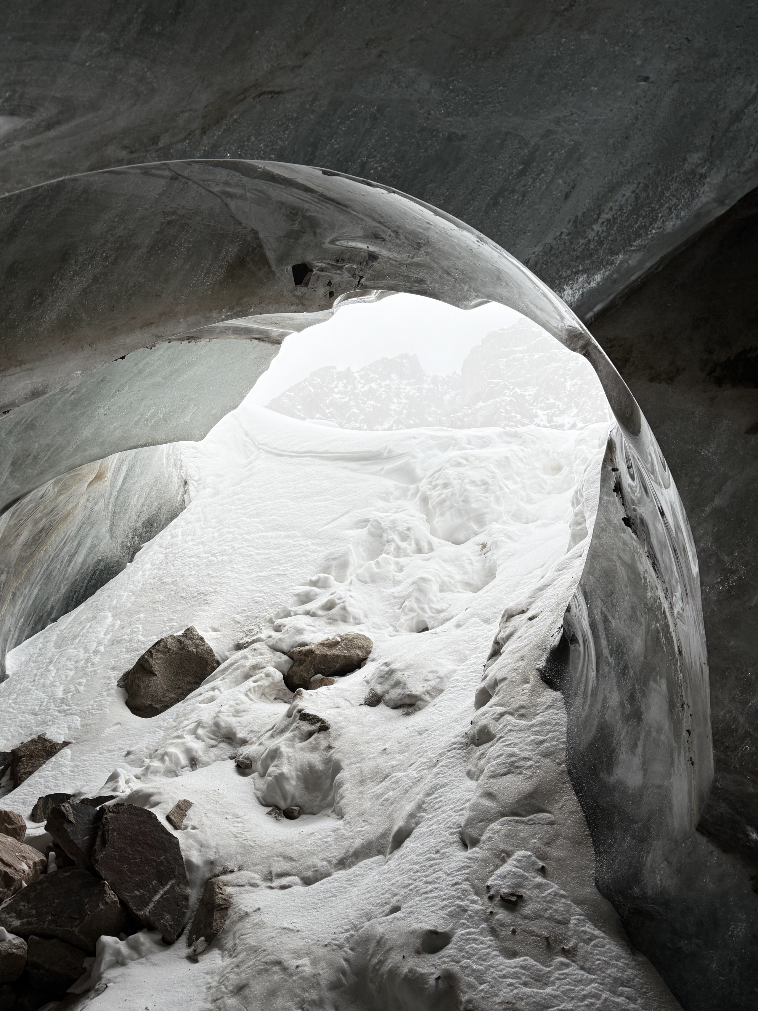 Ледник Богдановича в Алматы, Казахстан