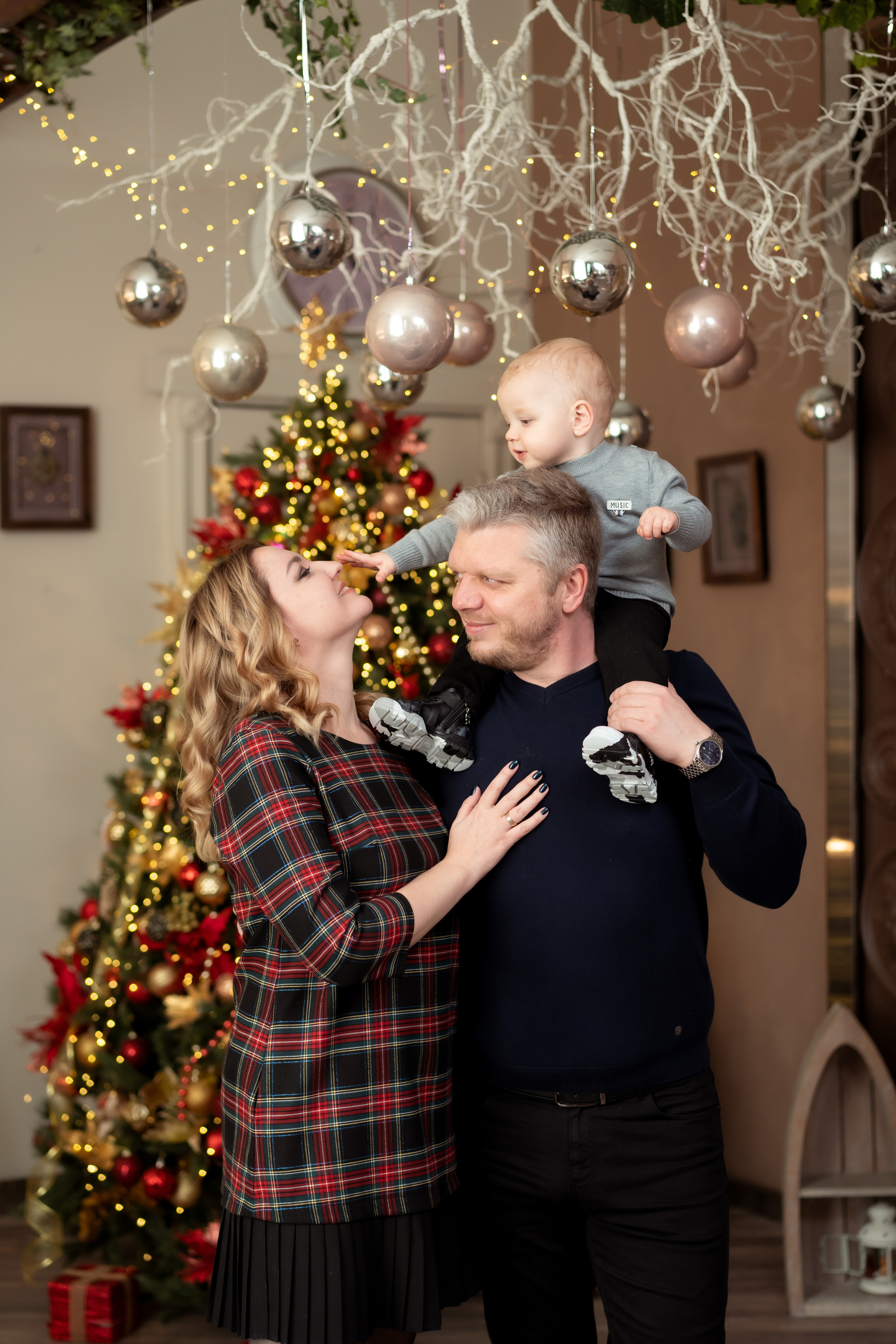 Новогодние фотосессии в студии Малина Арт. Сниму тебя красиво / Фотографы Денис и Мария