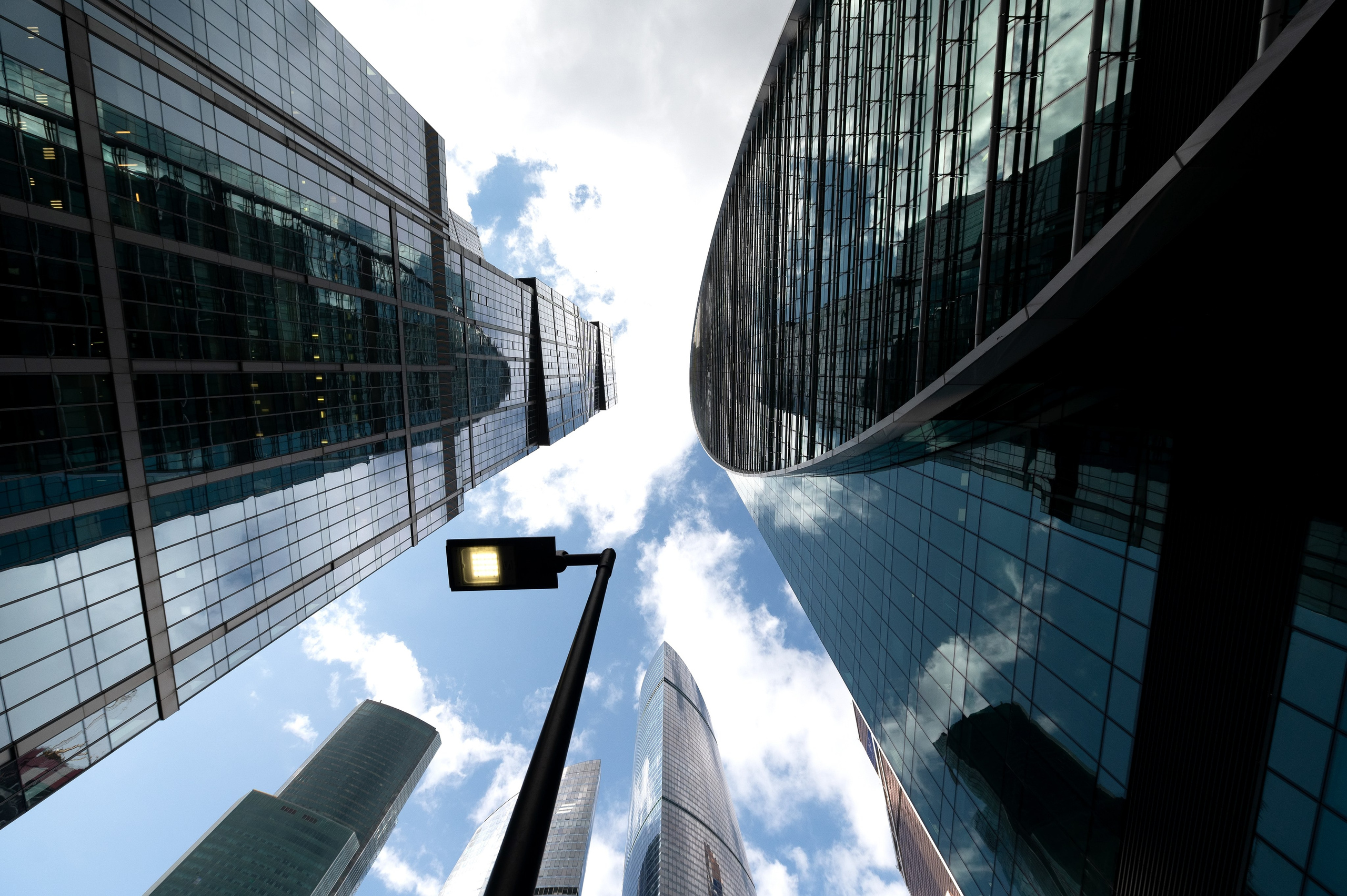 Свадьба в Москве. Места для фотосессии. Свадебный и семейный фотограф Виктория Носачёва. Щелково, Москва и МО