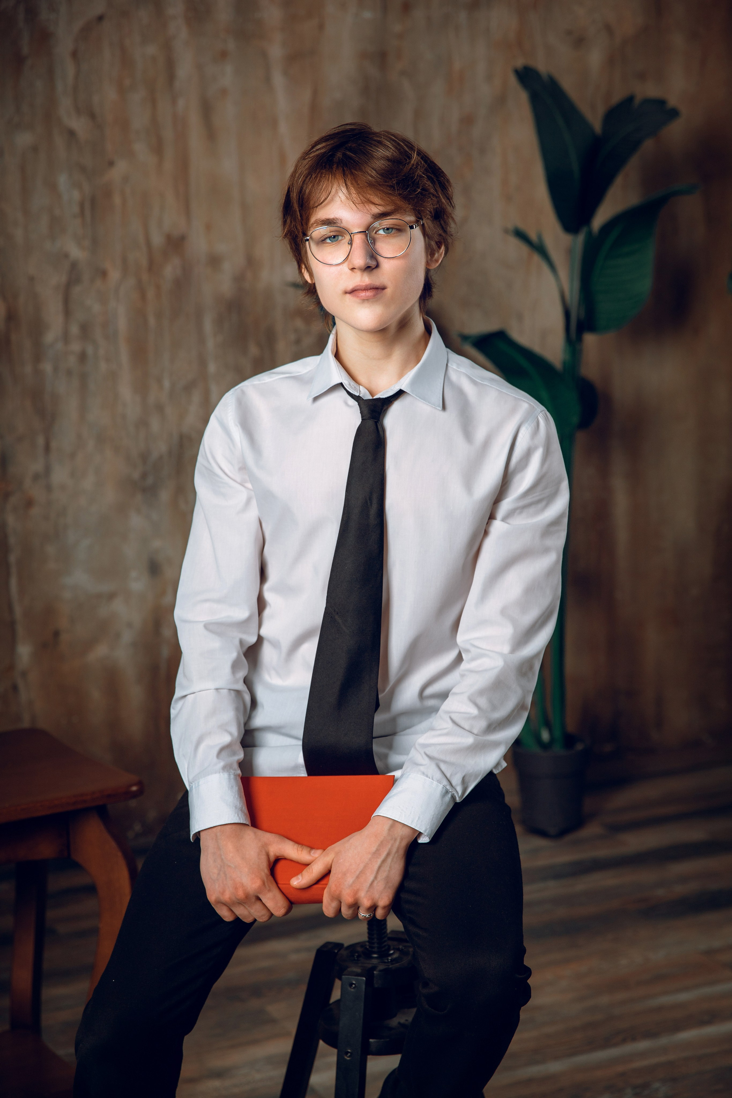 Старшая школа. Выпускные школьные фотоальбомы для школ и детских садов в Волгограде и Волжском