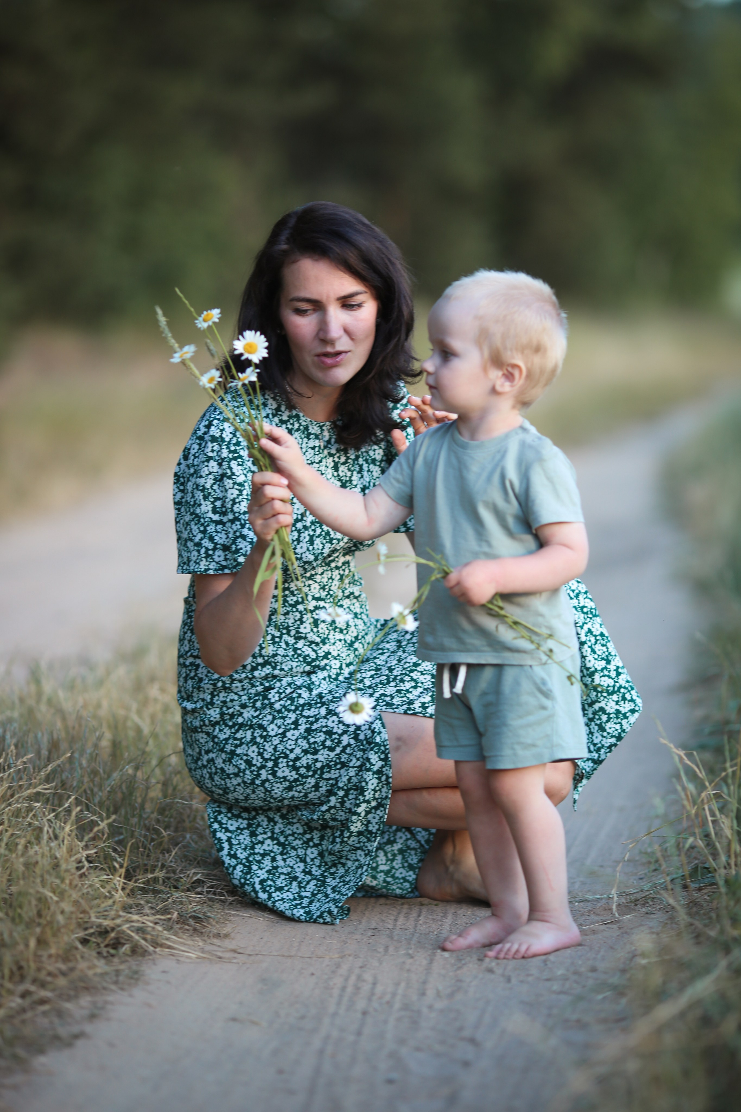 Семейная фотосессия на природе, фотограф Звенигород, семейный фотограф. Фотограф Олеся Бакалина