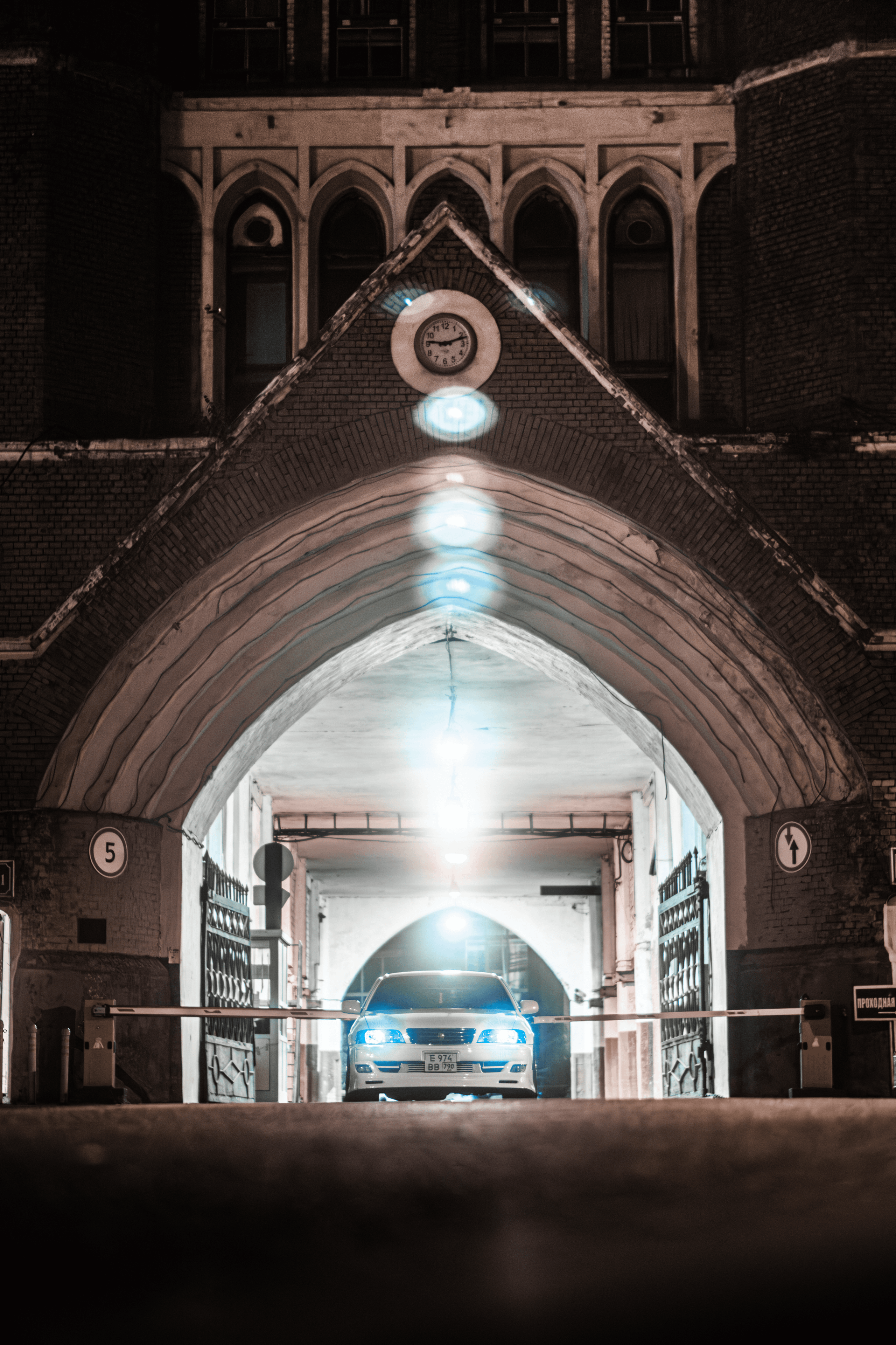 Toyota Chaser JZX100: белая жемчужина