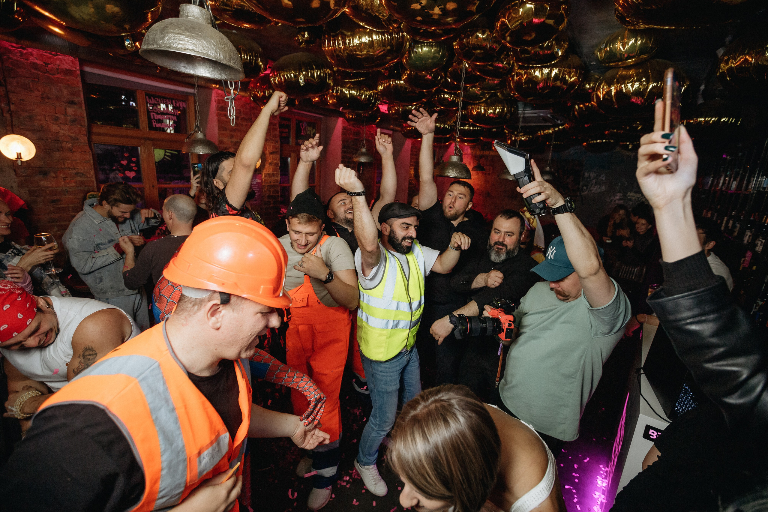 IVENT PARTY. СВОИ. ФОТООТЧЕТЫ-СОБЫТИЯ-МЕСТА