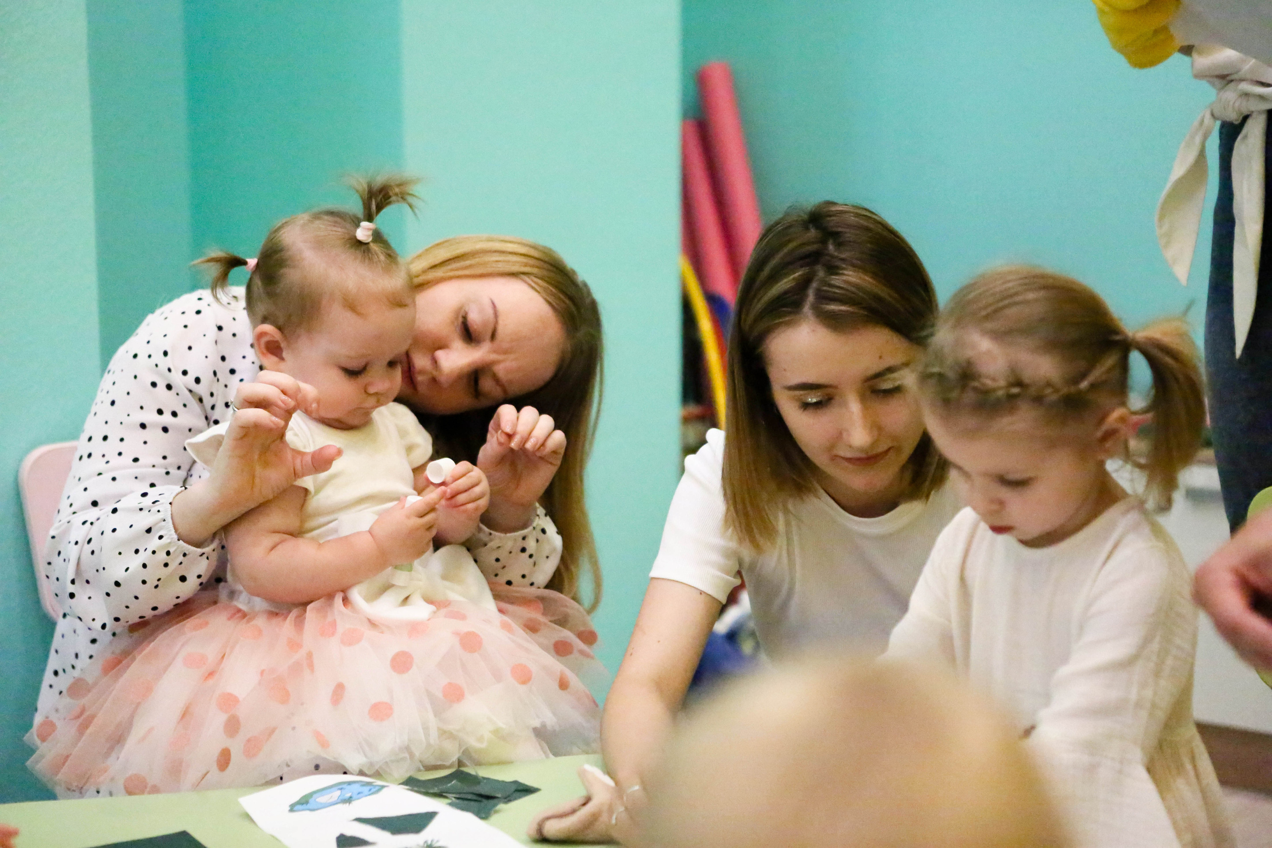 Детский языковой центр. Фотограф для вас и вашего бизнеса в Москве Альбина Никифоров