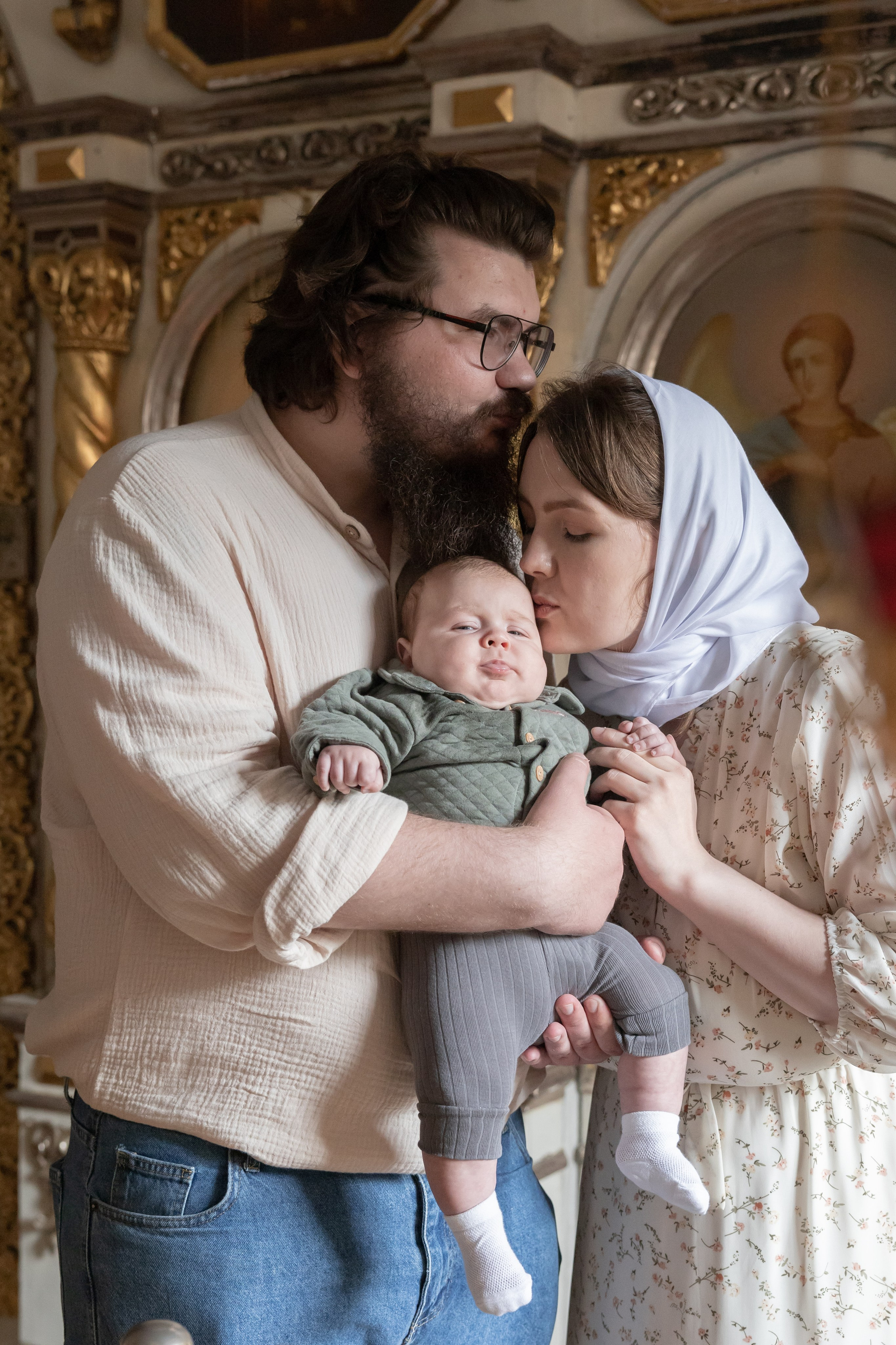 Фотосъемка на Таинство Крещения — фотограф и видеограф на Крещение ребенка в Москве. Фотографы на роды в Москве. Фото и видео родов. Фотопроект «Продолжение рода»