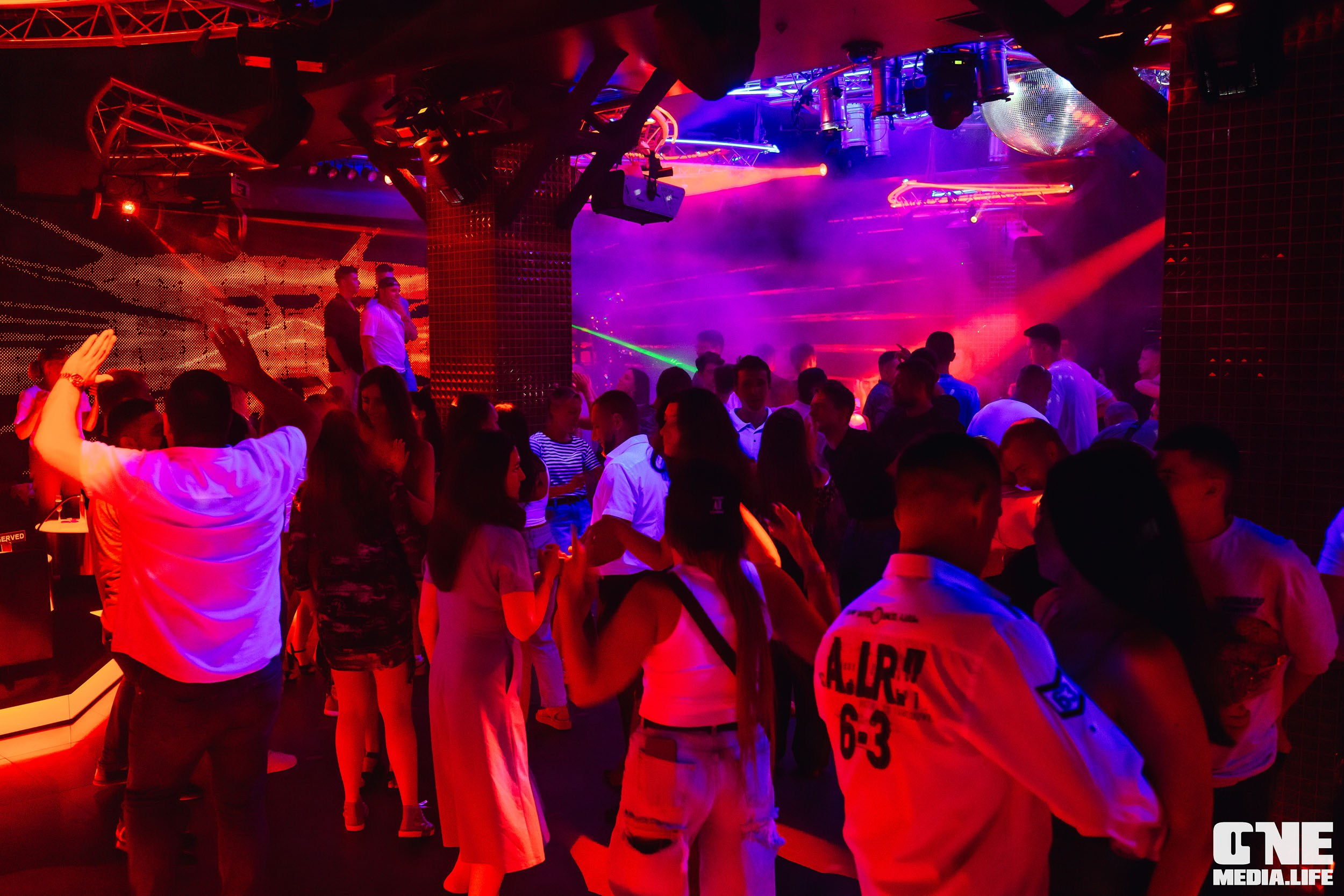 Фоторепортаж из РК Планета. One Media Life: фоторепортажи, фотоотчеты с мероприятий и заведений