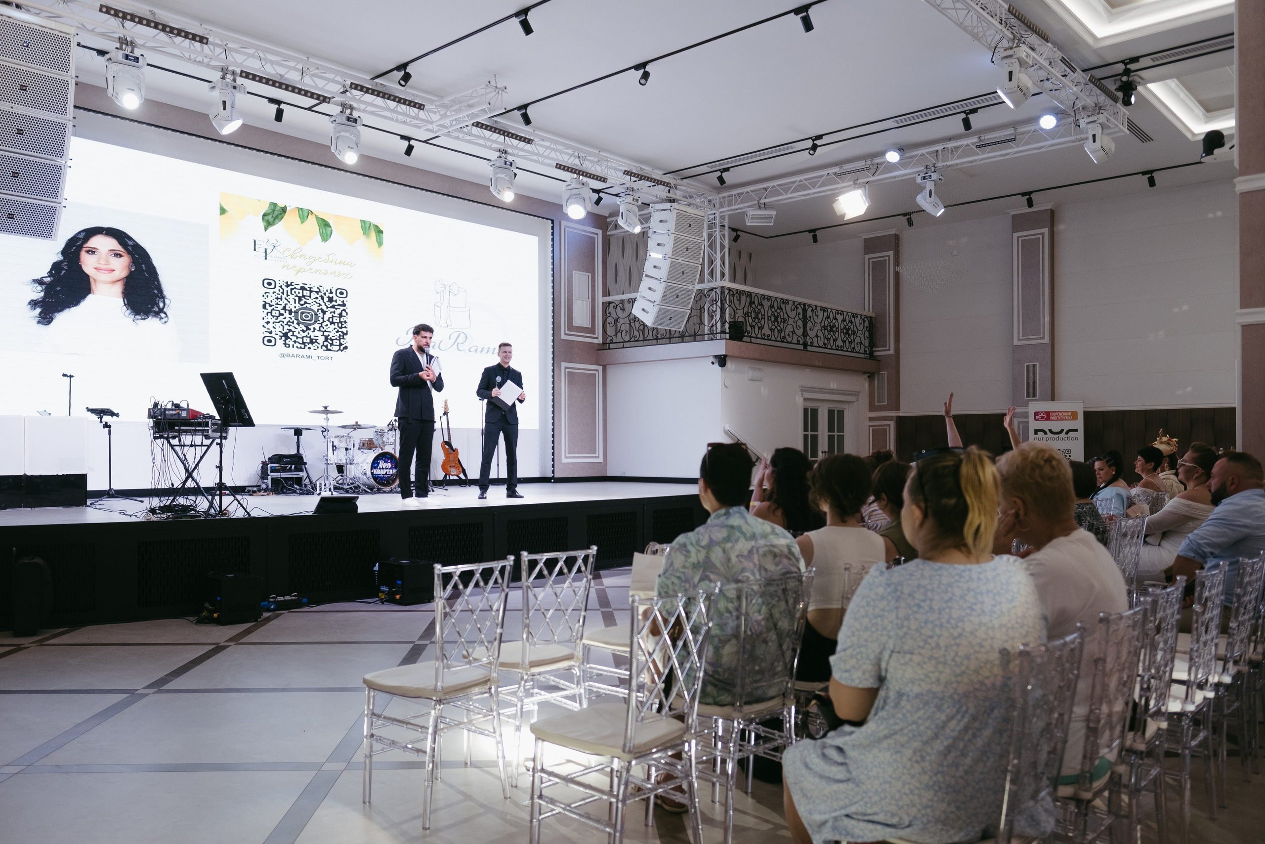 Выставка «Свадебный переполох» Краснодар. Свадебный и репортажной фотограф Денис Ожигин в Краснодаре и Краснодарском крае