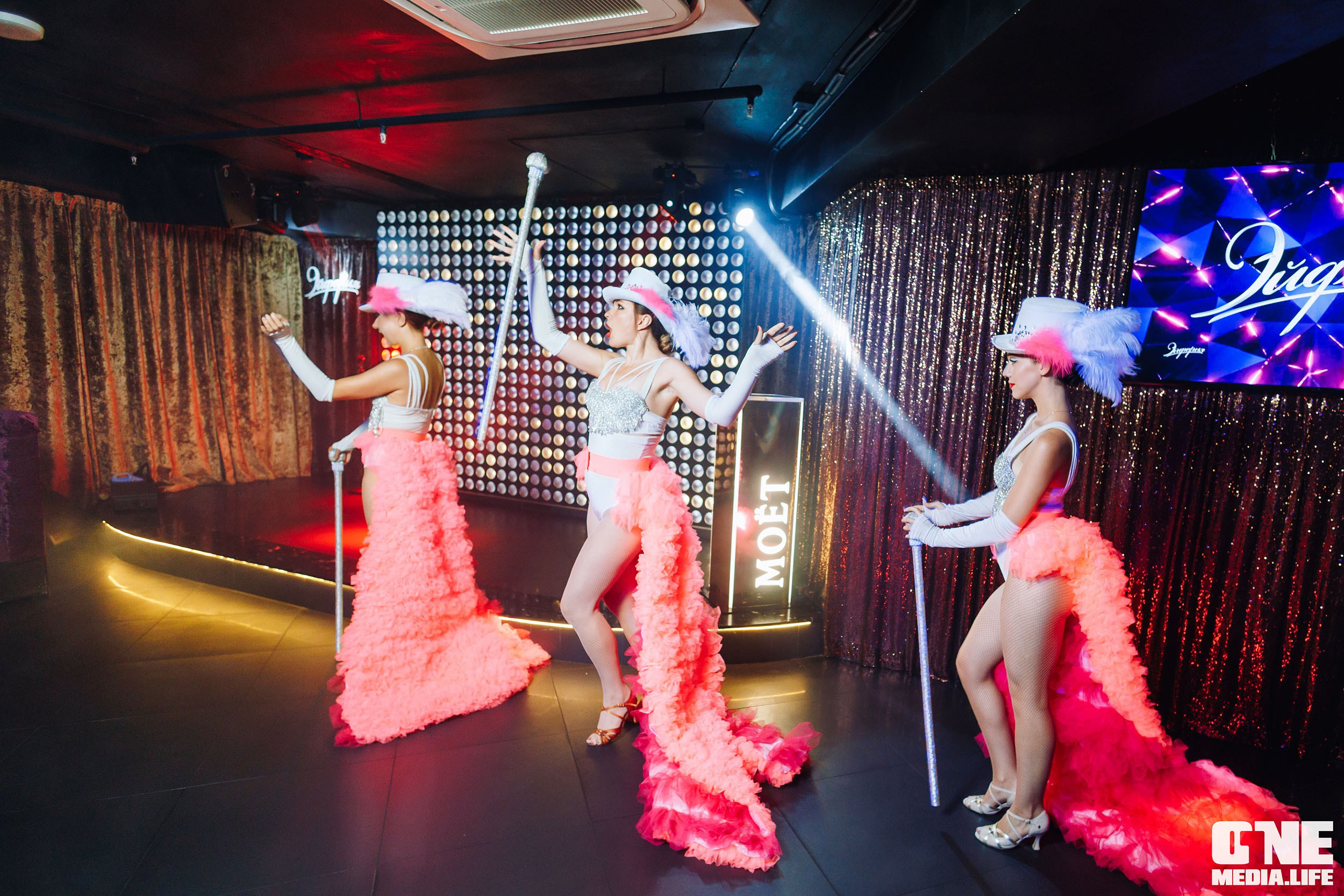 Фоторепортаж из караоке-клуба Эйфория. One Media Life: фоторепортажи, фотоотчеты с мероприятий и заведений