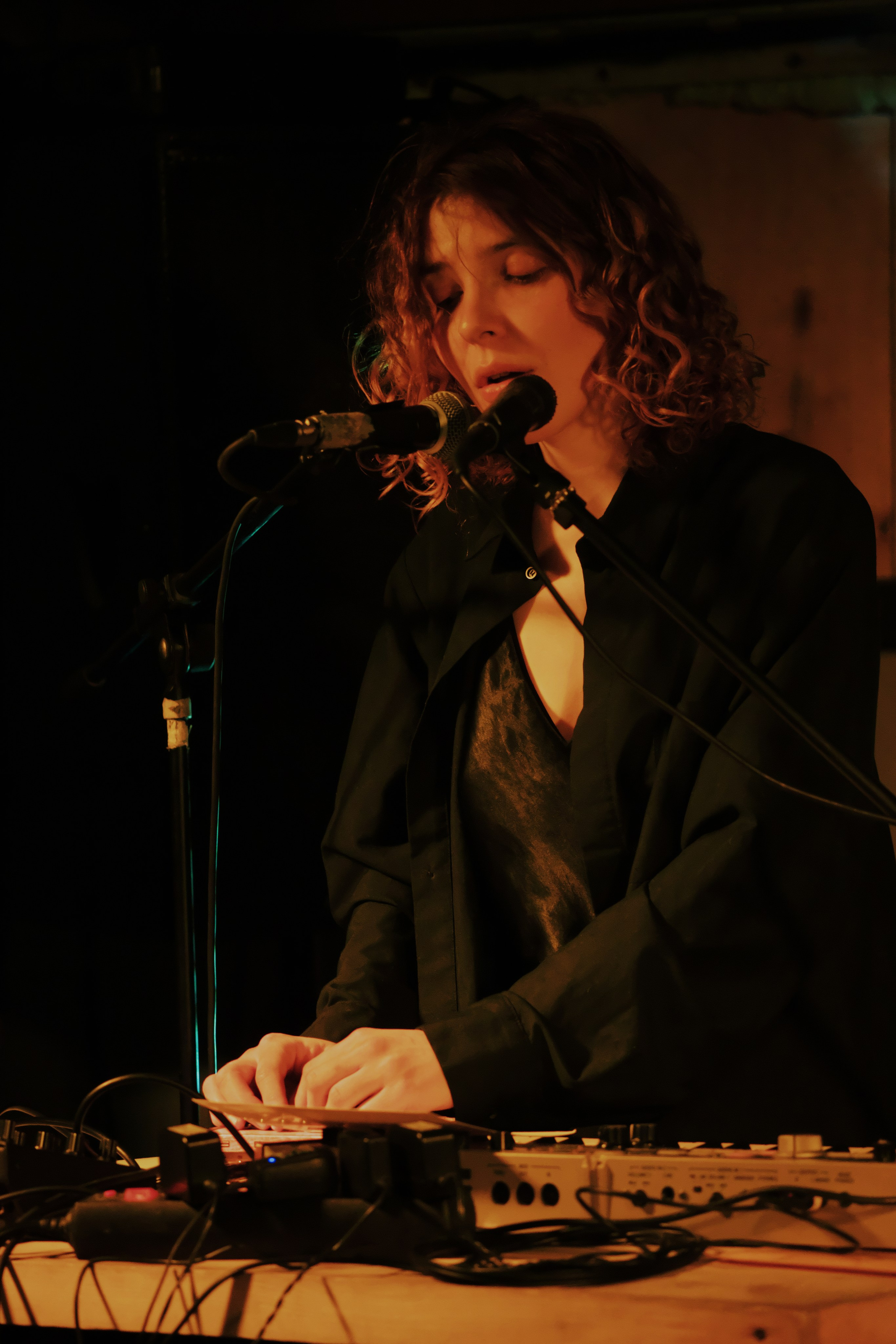 Видишь, я всё ещё здесь 🎛️. Миша Печёнкин | фотография