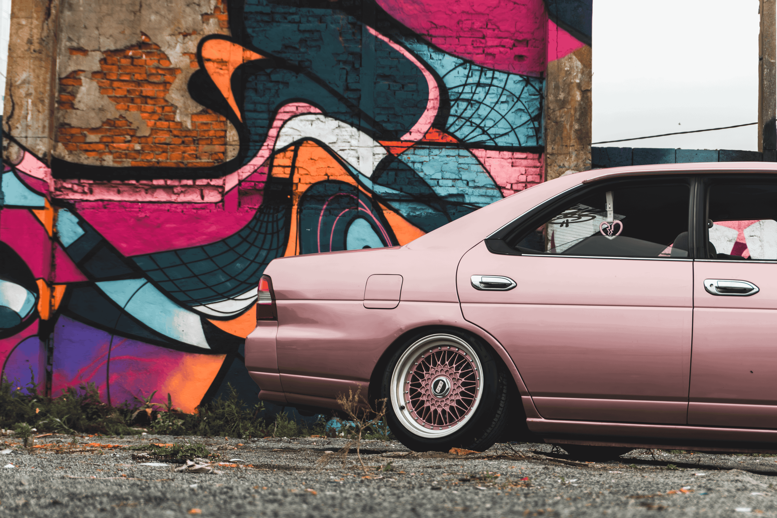 Nissan Laurel C35: на розовых движениях