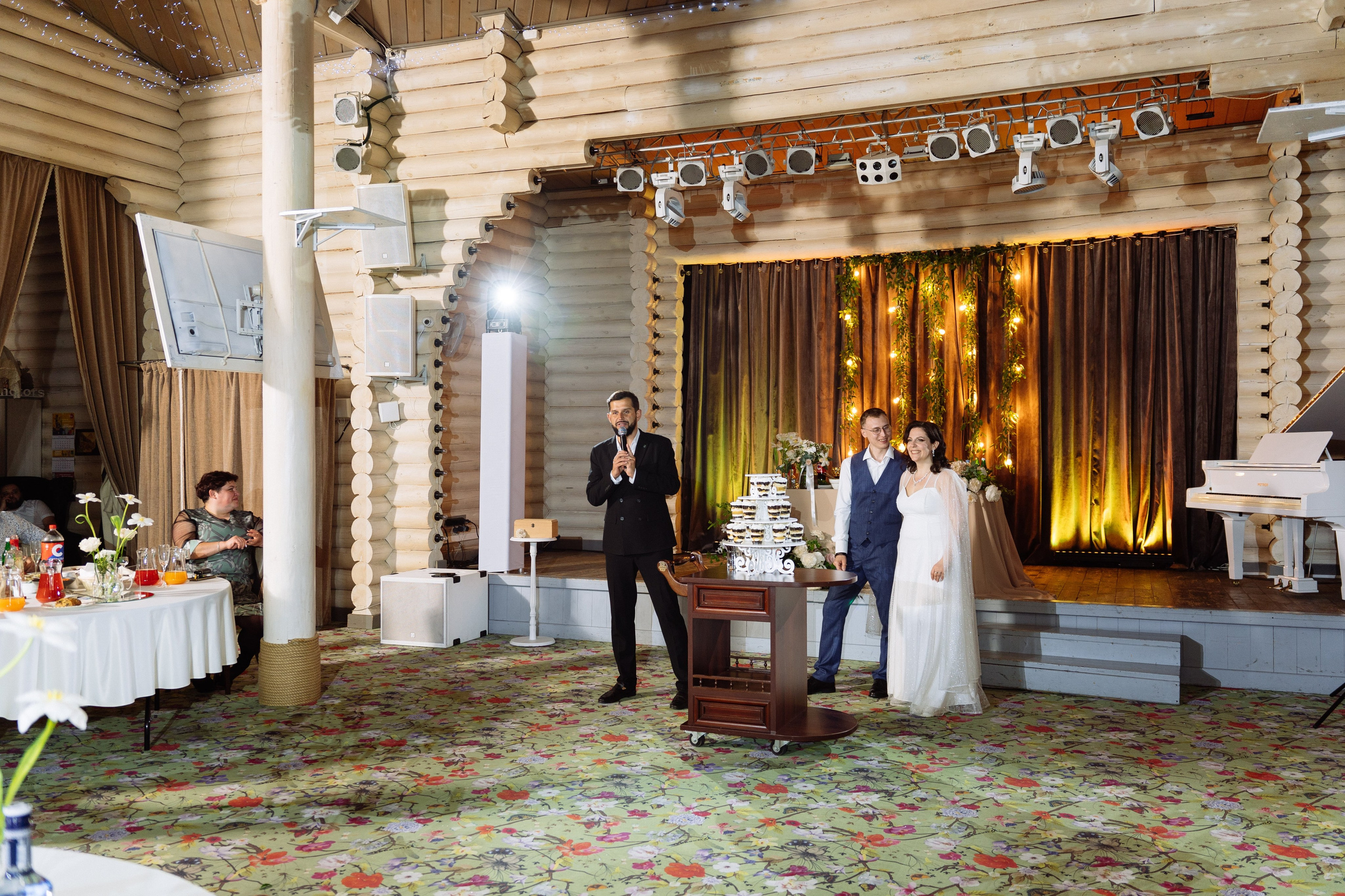 Свадьба Валентина и Дарьи в загородном клубе «Ближняя дача»