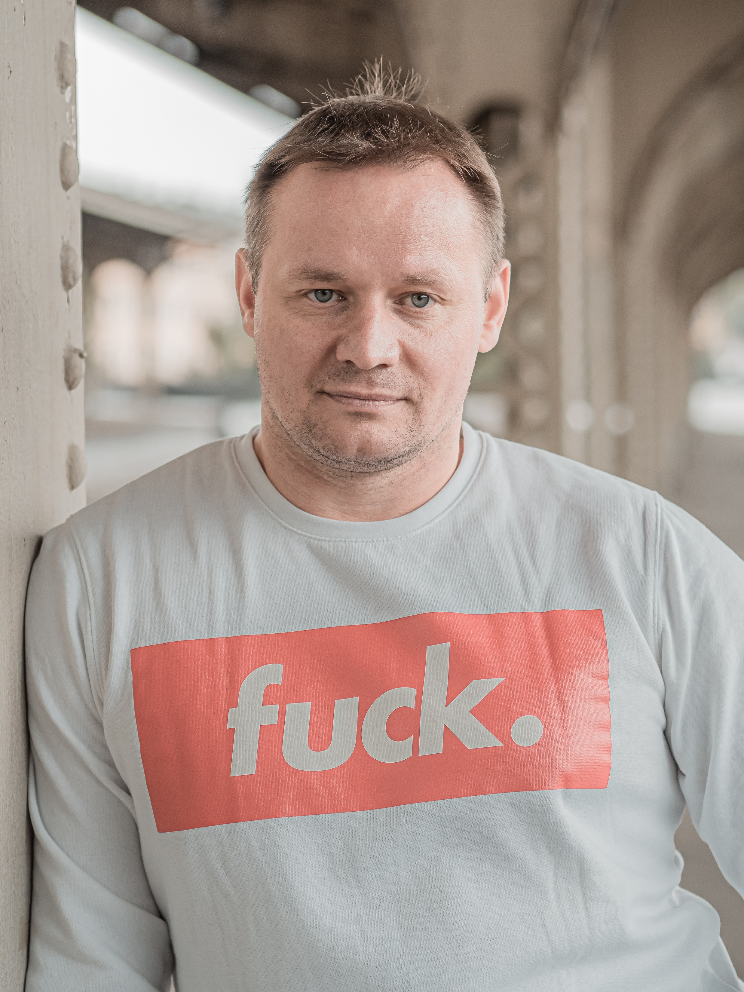 Подарочный сертификат на фотосессию. Порадуй своих близких!. Отличные фотографии своих близких, своего бизнеса или даже себя. СПб