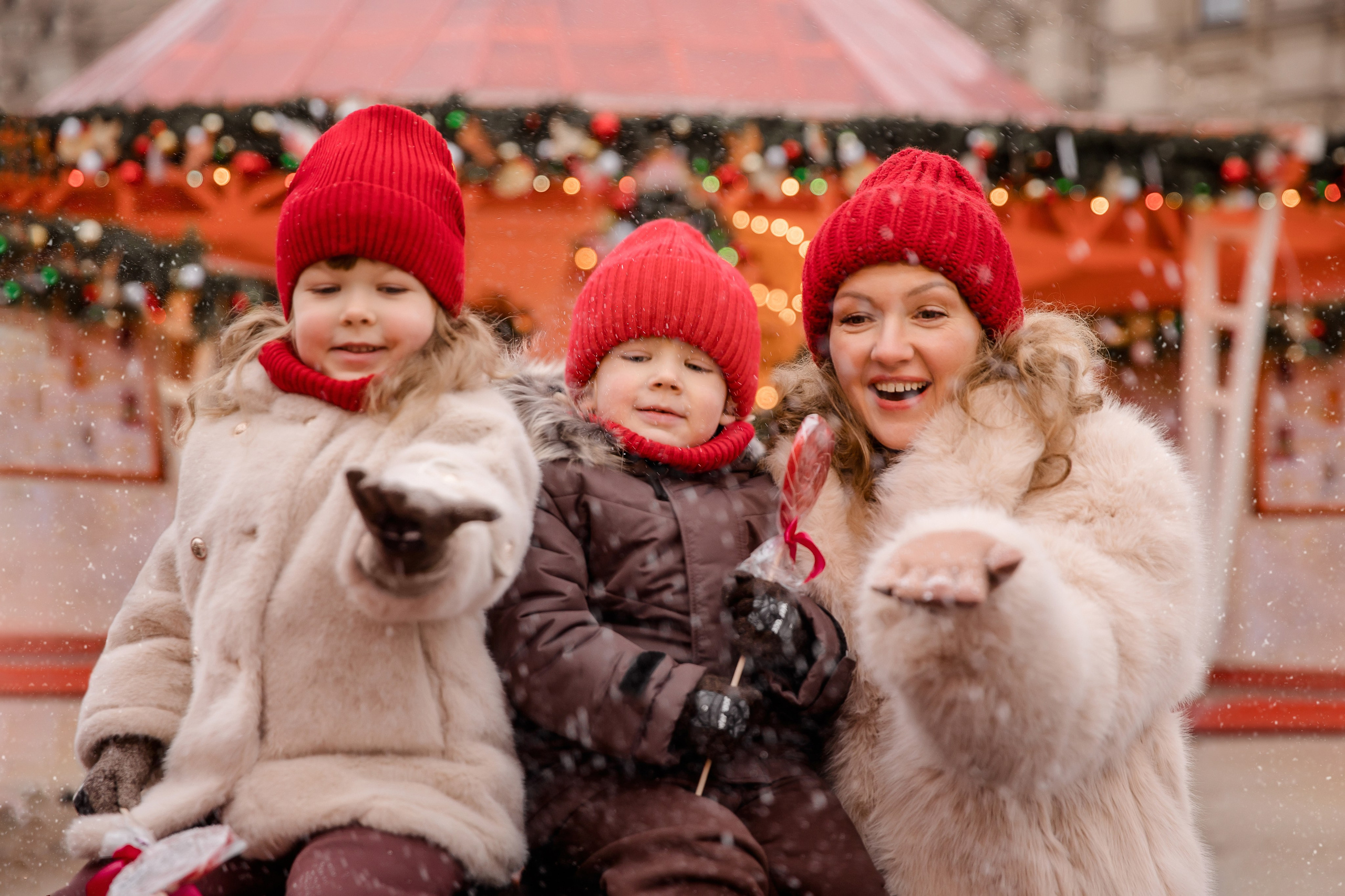 Новогодние фотосессии — уличные локации. Семейный и детский фотограф в Москве Вера Ускова