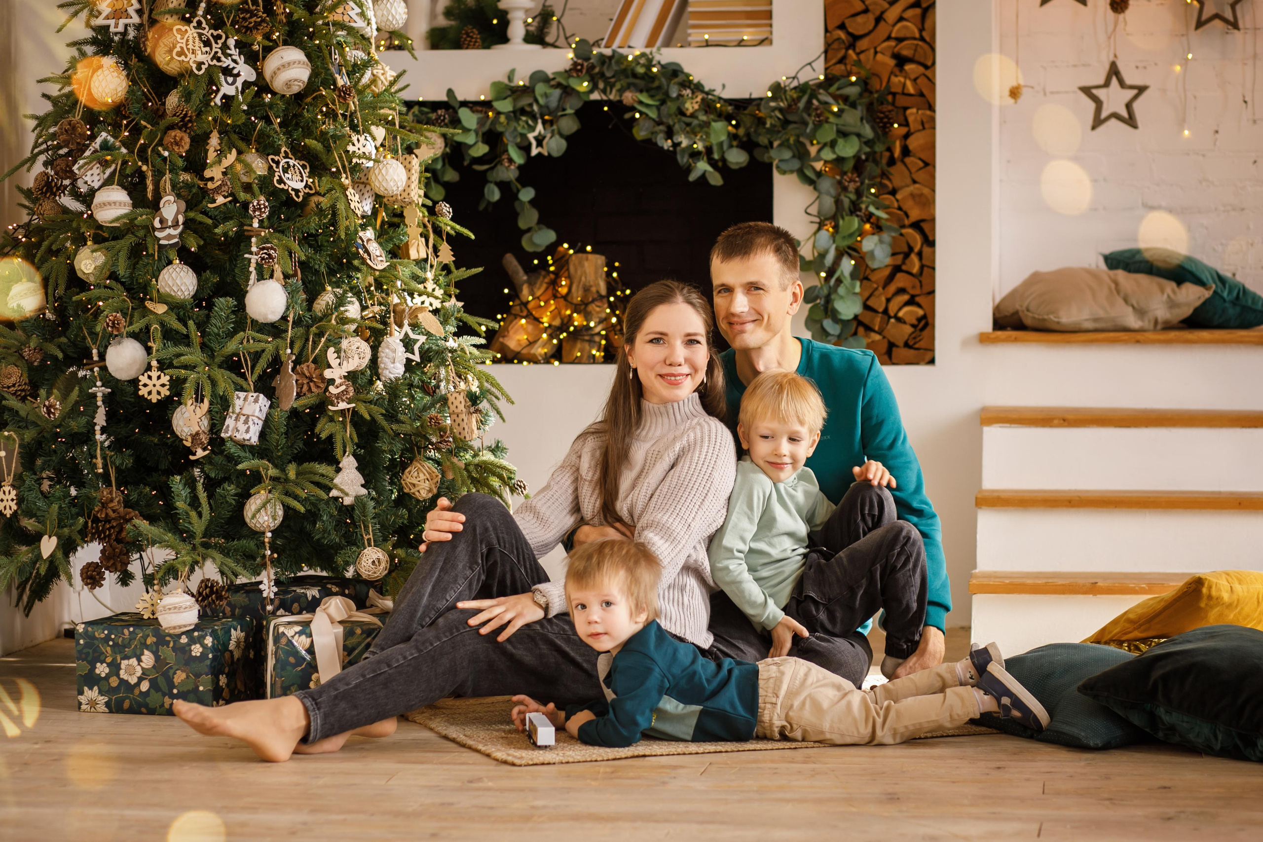 Семейная новогодняя фотосъемка. Семейный и детский фотограф в Ростове-на-Дону