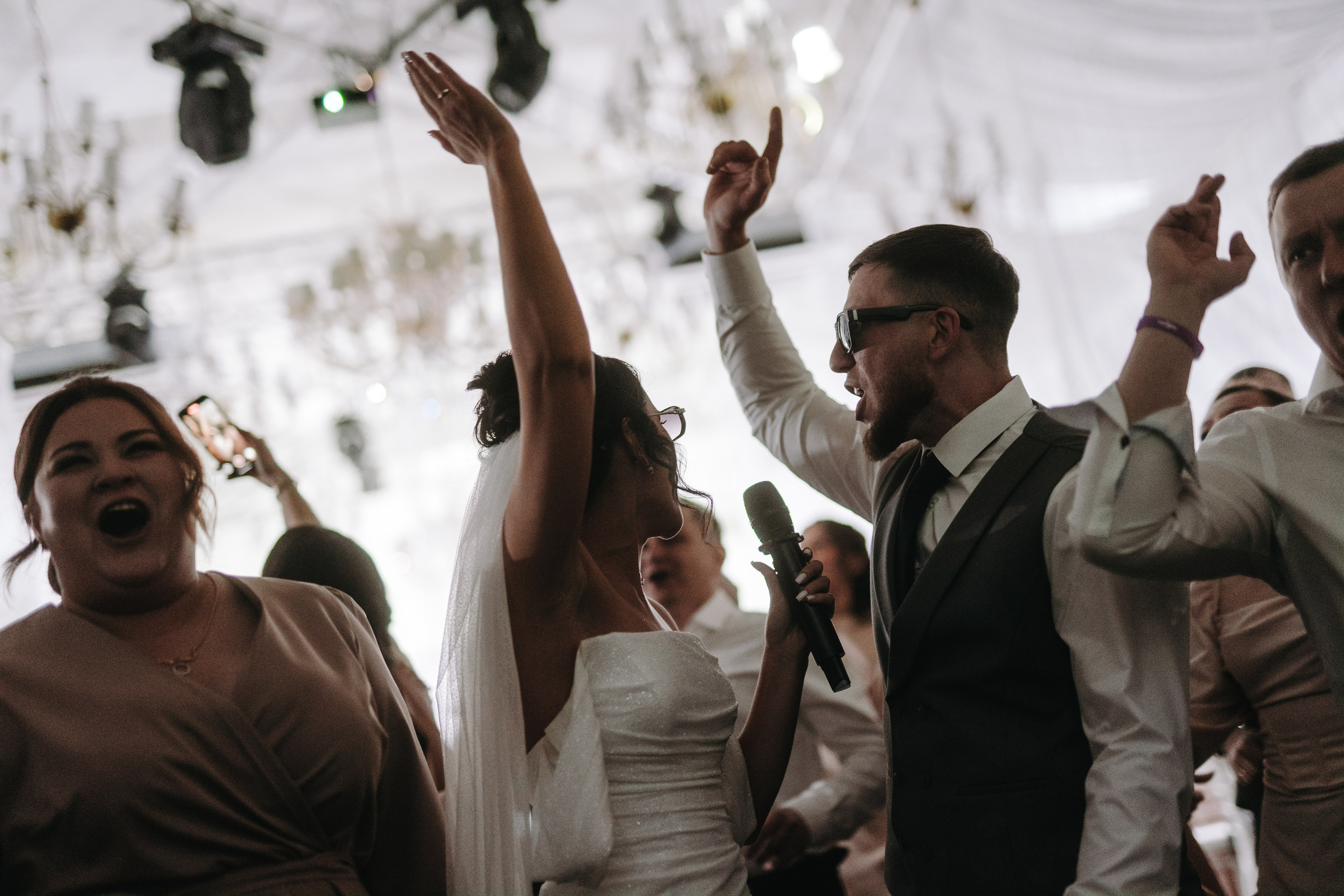 ГОСТИНИЦА АГИДЕЛЬ, ФОТОСТУДИЯ МОНОХРОМ, РЕСТОРАН ПРАВДА ХОЛЛ, ВЕДУЩИЙ АНДРЕЙ ОГНЕВ УФА