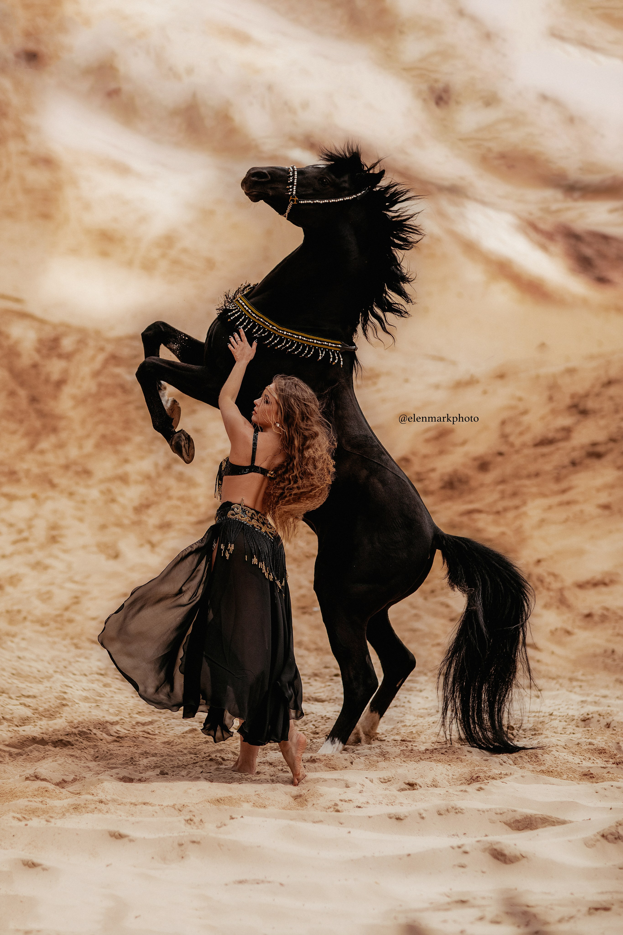 Восточная фотосессия с конем. Женский и свадебный фотограф в Москве Елена Тараскина