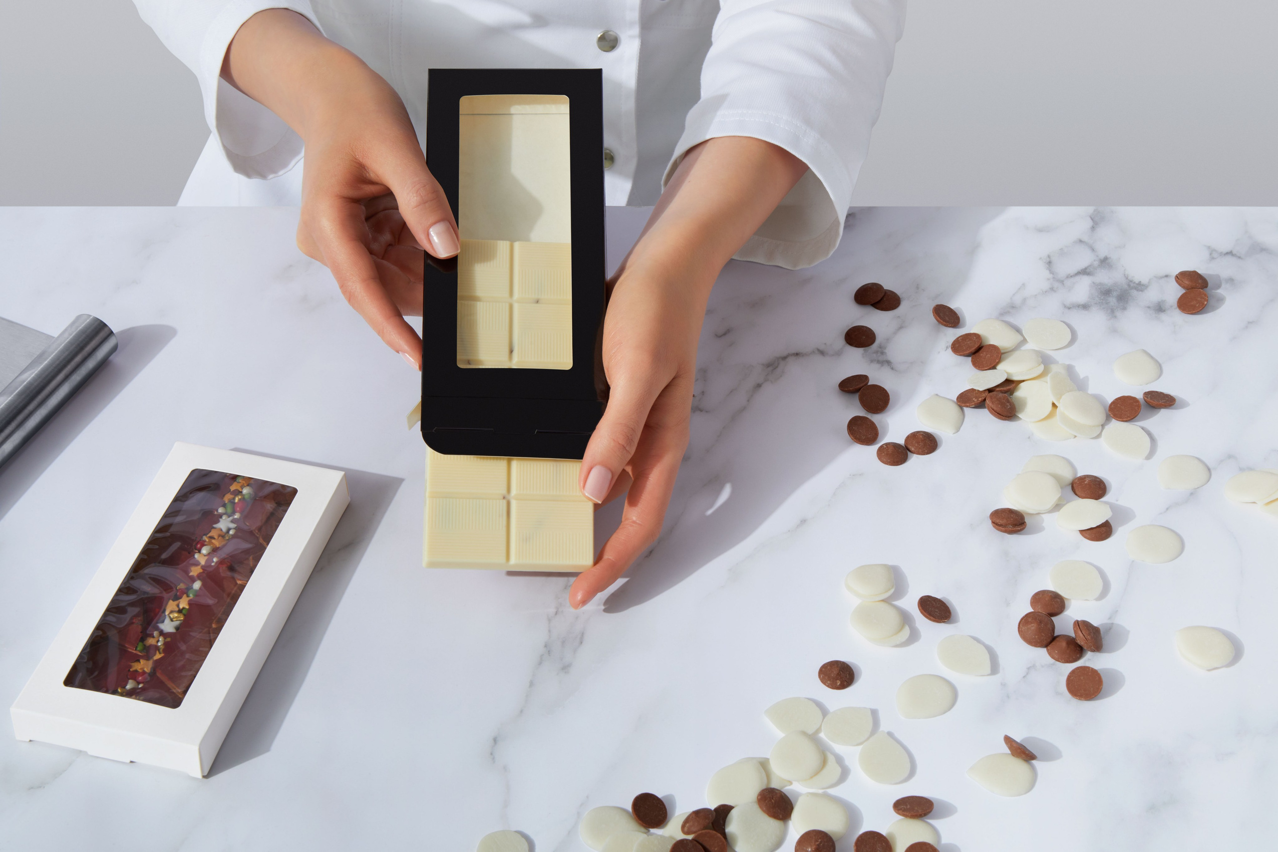 Предметная фотосъемка, упаковка для шоколада, кондитерские изделия, каталог продукции. Предметный фотограф. Москва.
