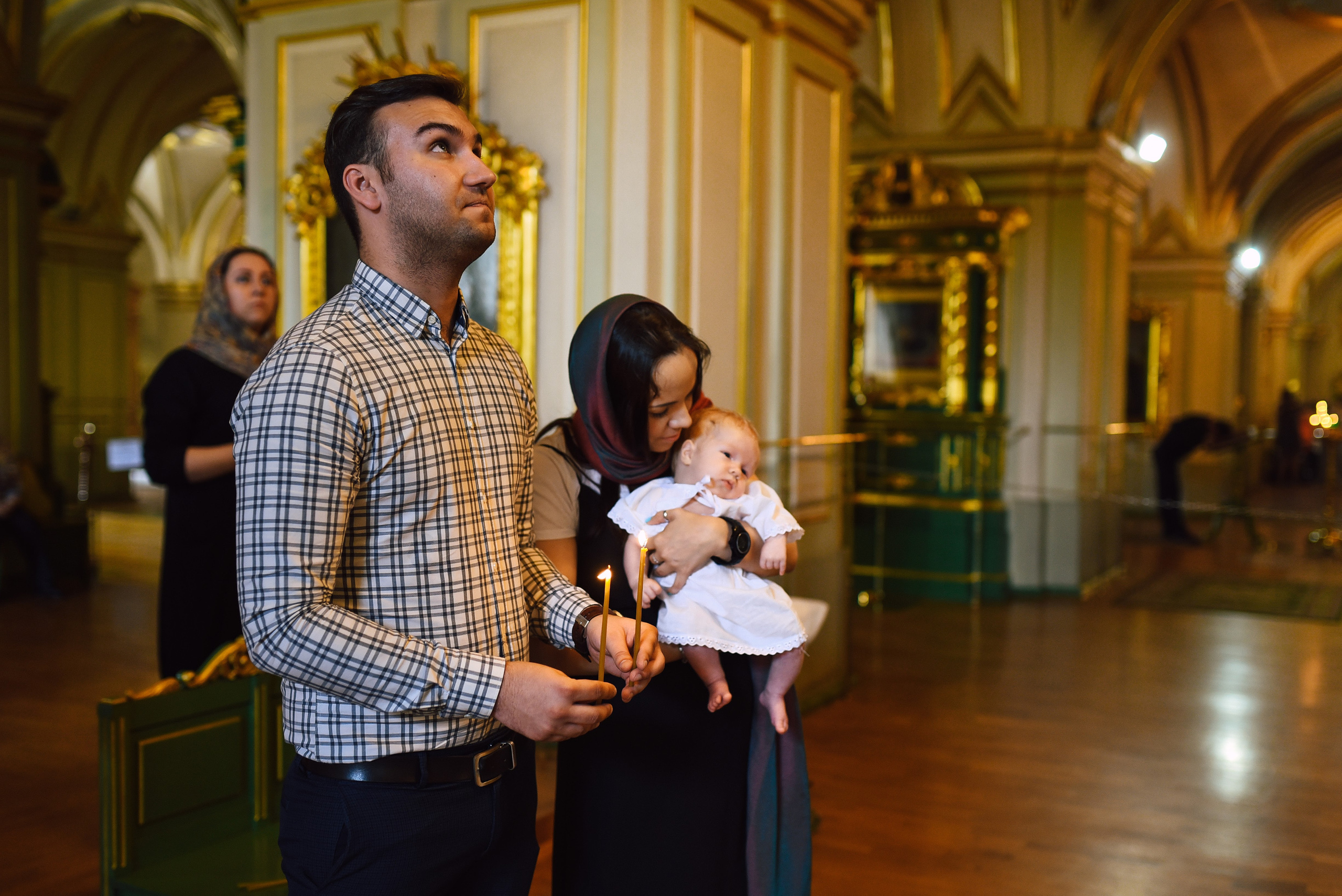 Фотосъёмка крещения в Санкт-Петербурге — Маргарита Иванова, фотограф. Профессиональный фотограф беременности в СПБ. Стильные фотосессии беременности в стиле минимализм и классическая фотография