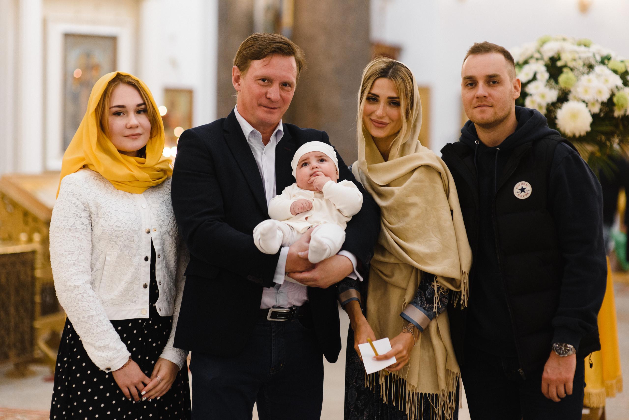 Фотосъёмка крещения в Санкт-Петербурге — Маргарита Иванова, фотограф. Профессиональный фотограф беременности в СПБ. Стильные фотосессии беременности в стиле минимализм и классическая фотография