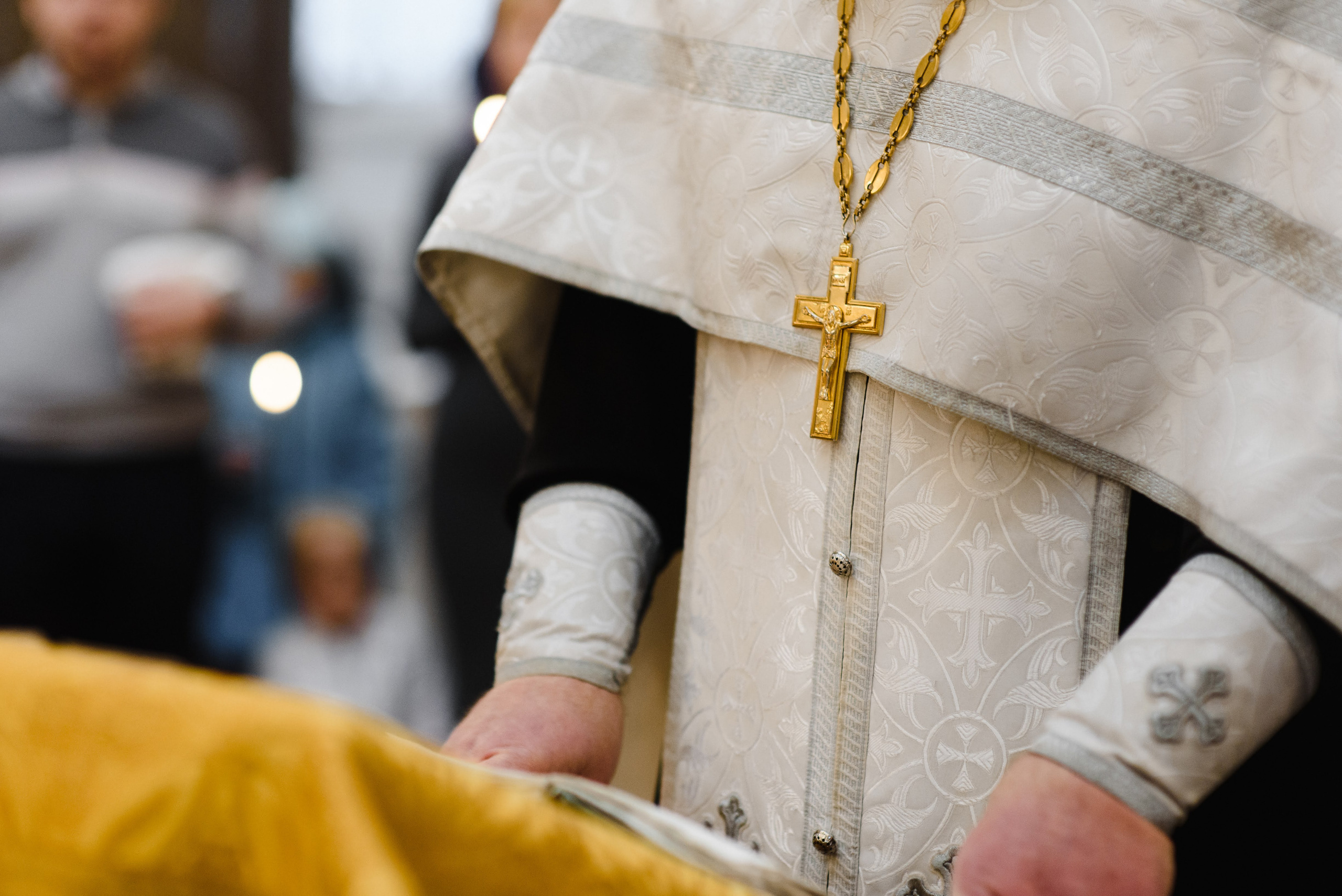 Фотосъёмка крещения в Санкт-Петербурге — Маргарита Иванова, фотограф. Профессиональный фотограф беременности в СПБ. Стильные фотосессии беременности в стиле минимализм и классическая фотография