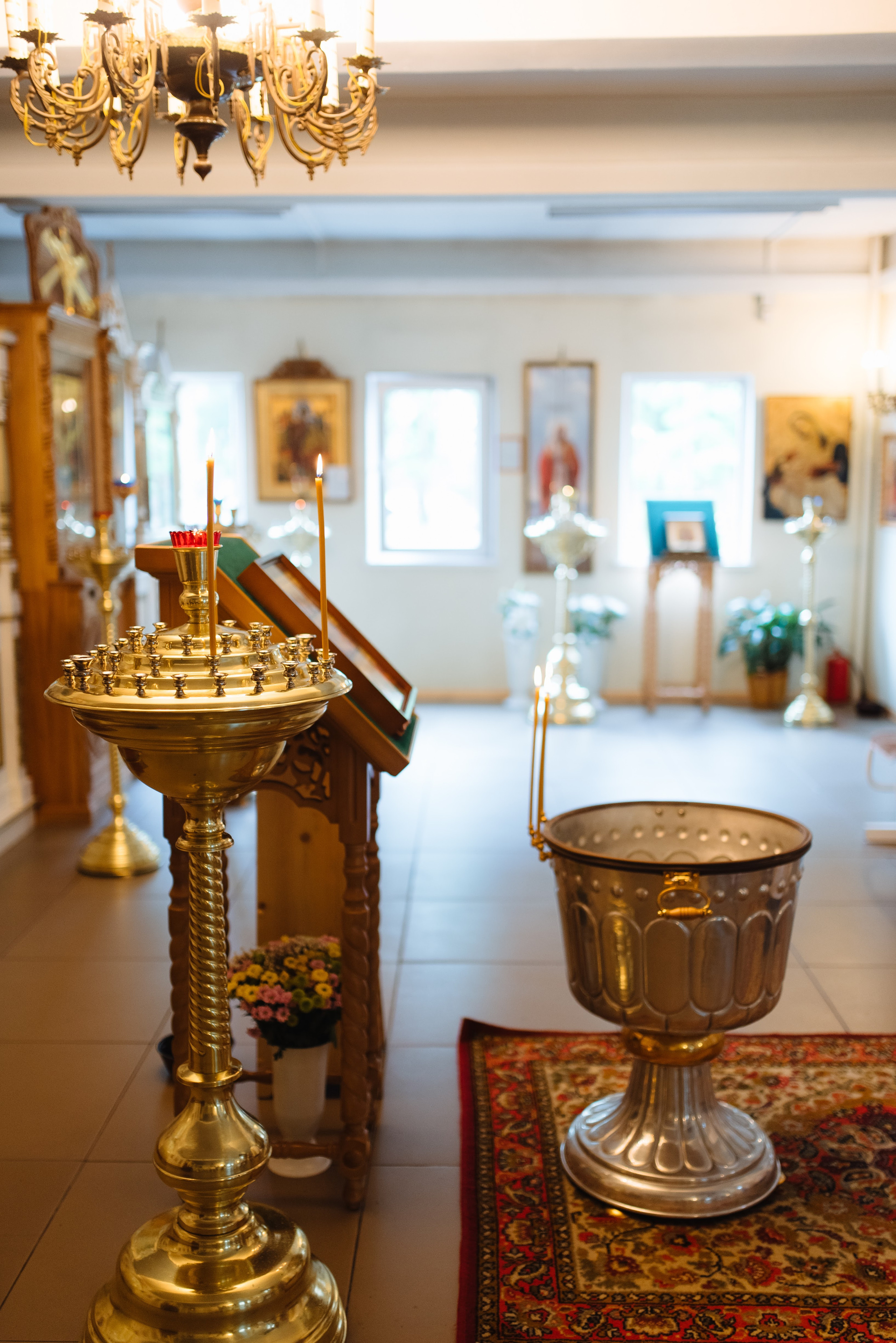 Фотосъёмка крещения в Санкт-Петербурге — Маргарита Иванова, фотограф. Профессиональный фотограф беременности в СПБ. Стильные фотосессии беременности в стиле минимализм и классическая фотография