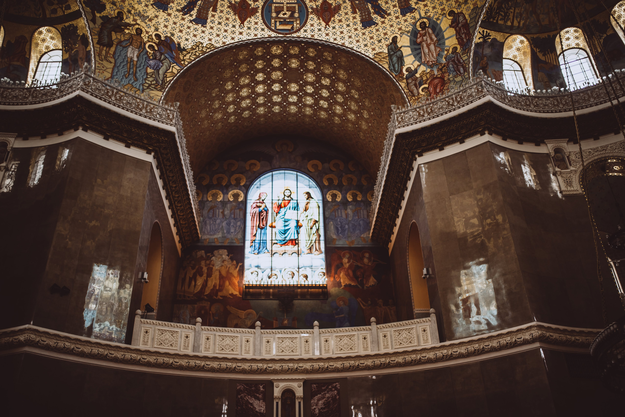 Фотосъёмка крещения в Санкт-Петербурге — Маргарита Иванова, фотограф. Профессиональный фотограф беременности в СПБ. Стильные фотосессии беременности в стиле минимализм и классическая фотография