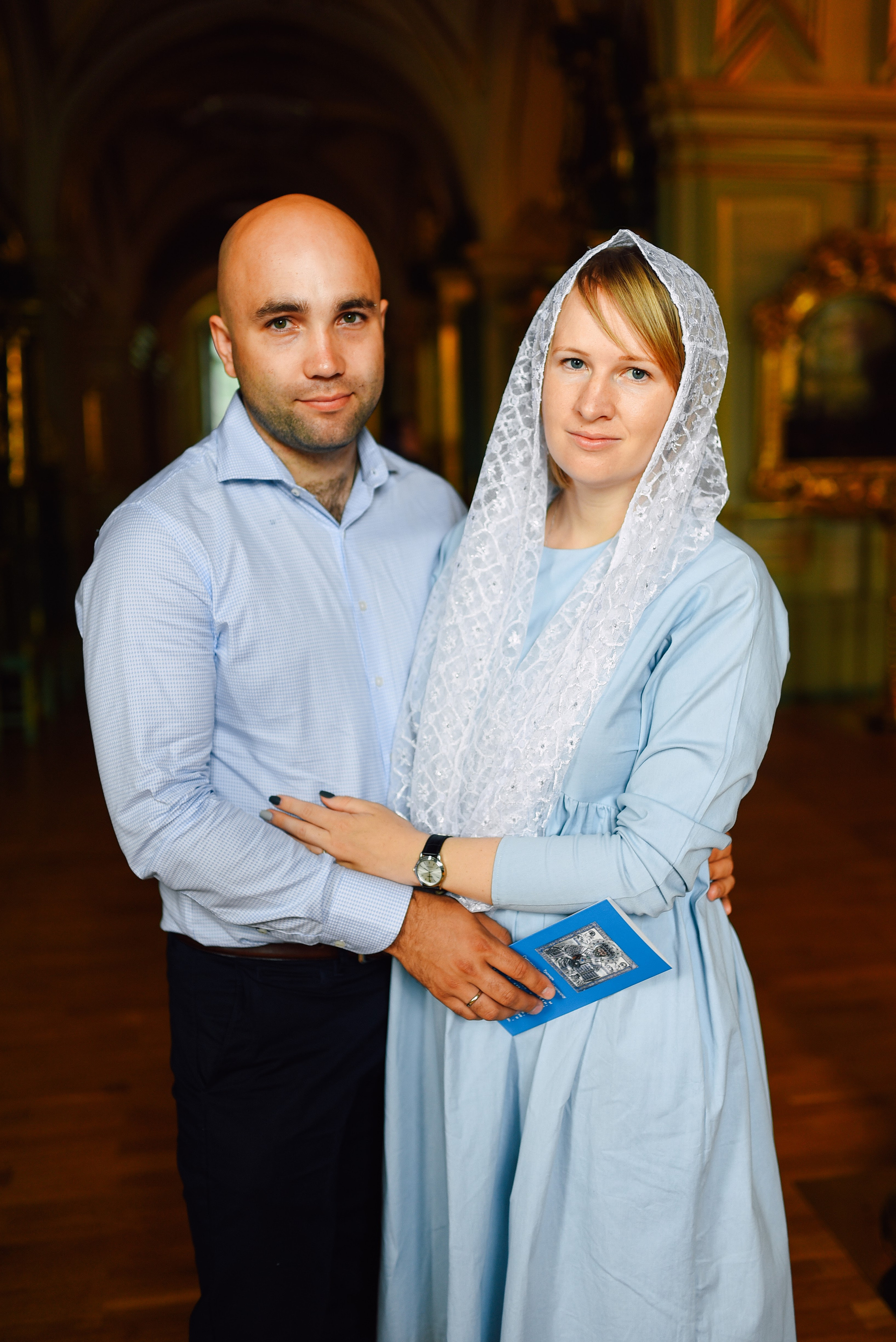 Фотосъёмка крещения в Санкт-Петербурге — Маргарита Иванова, фотограф. Профессиональный фотограф беременности в СПБ. Стильные фотосессии беременности в стиле минимализм и классическая фотография