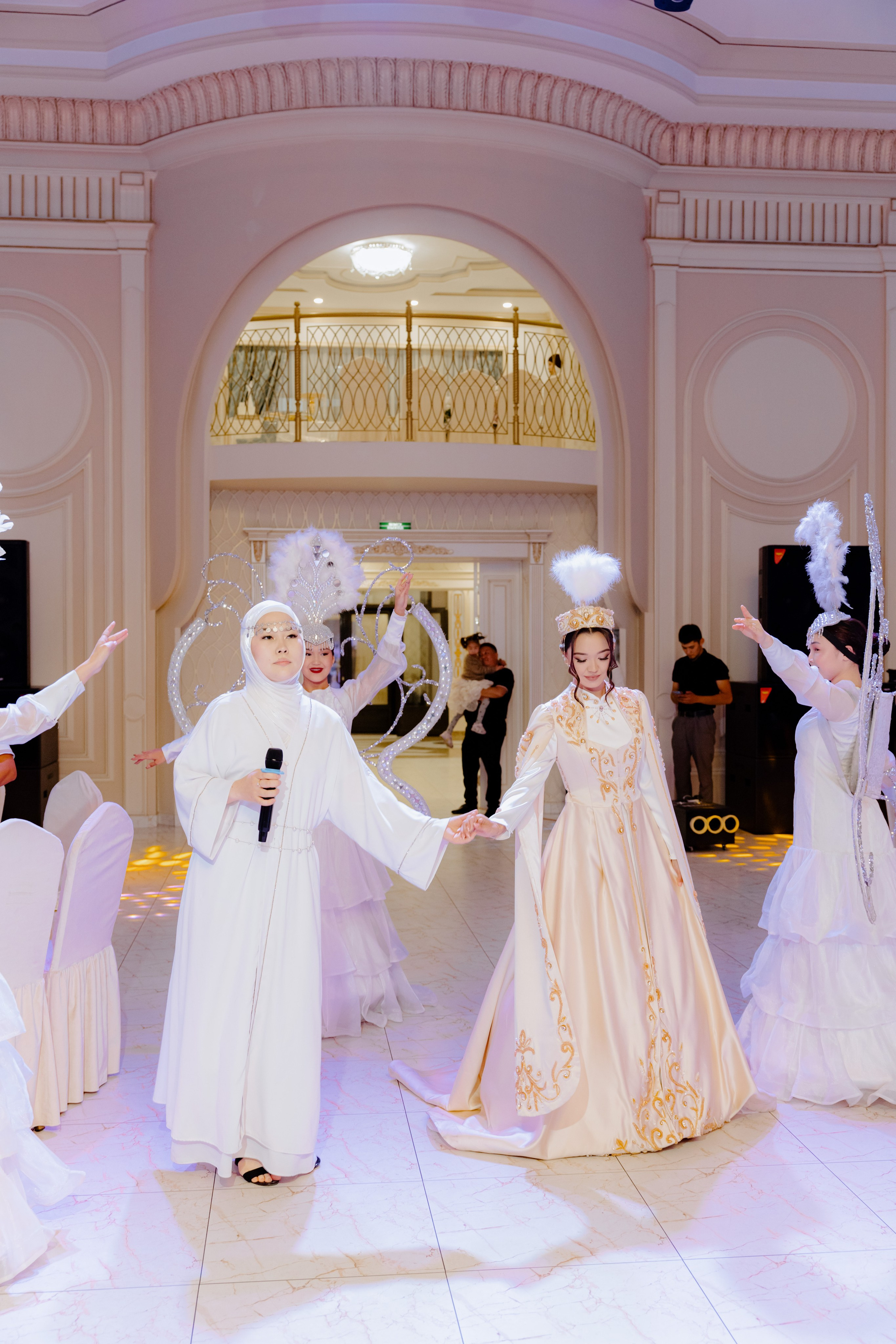 Услуги. Свадебный фотограф в Казахстане Марат Рахымов