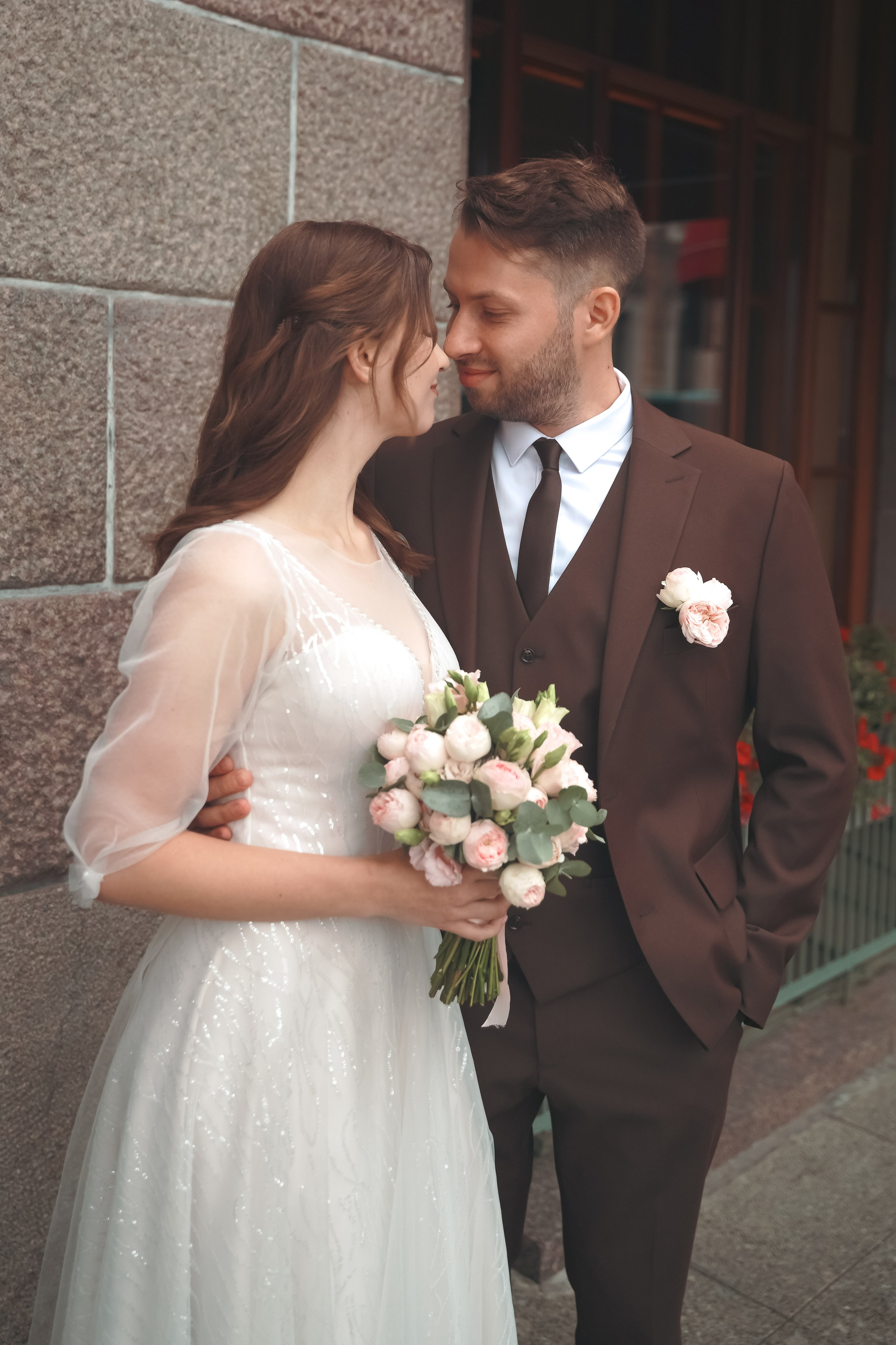 Любовный роман на Исаакиевской площади. Professional photoartist in St. Petersburg (wedding, reportage, portrait, model book, love story) Alexander Shvedov