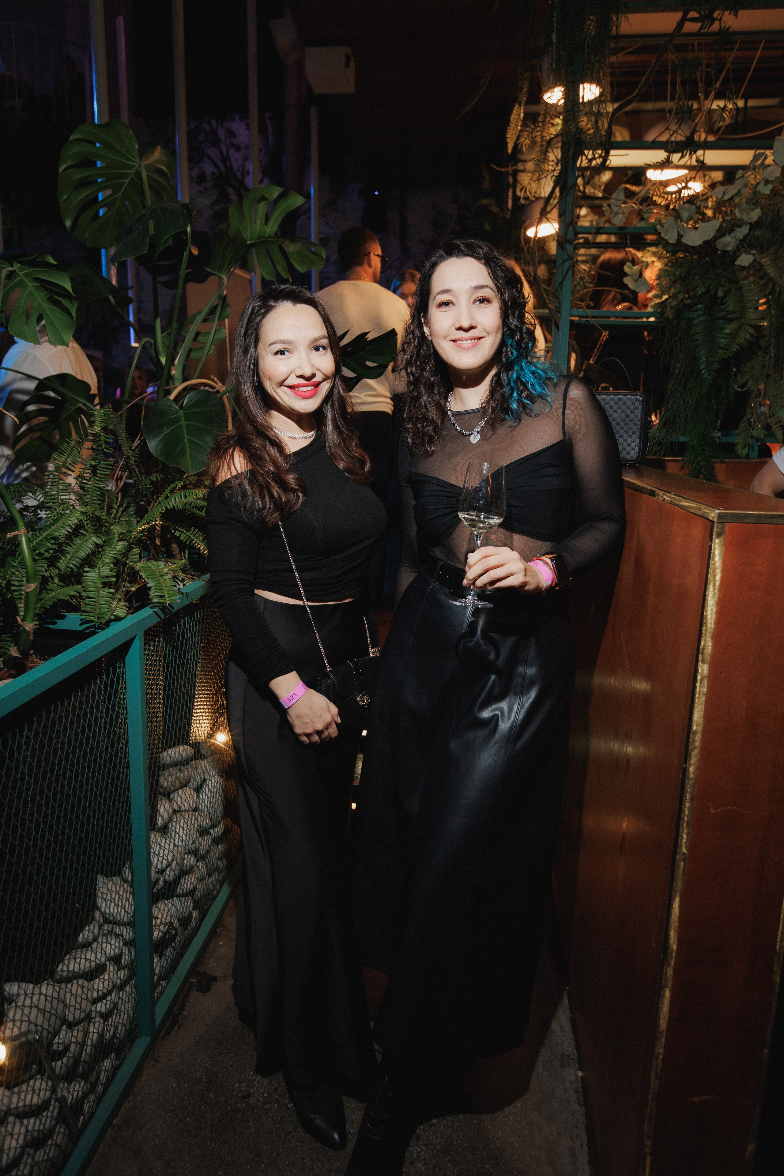 ВИННЫЙ ФЕСТИВАЛЬ. СВОИ. ФОТООТЧЕТЫ-СОБЫТИЯ-МЕСТА