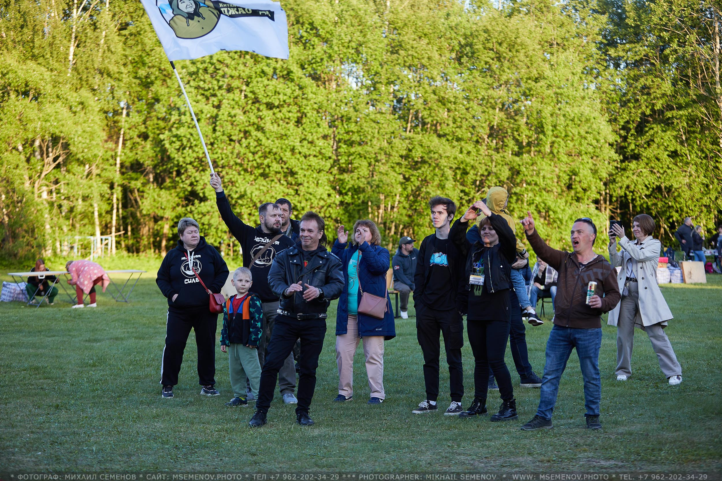 АНОНС фоторепортажа со 2-го дня Фестиваля " Поворот на Горе-Грязь». Фотограф, фотопроекты Михаила Семенова в Ярославле. Фотошкола