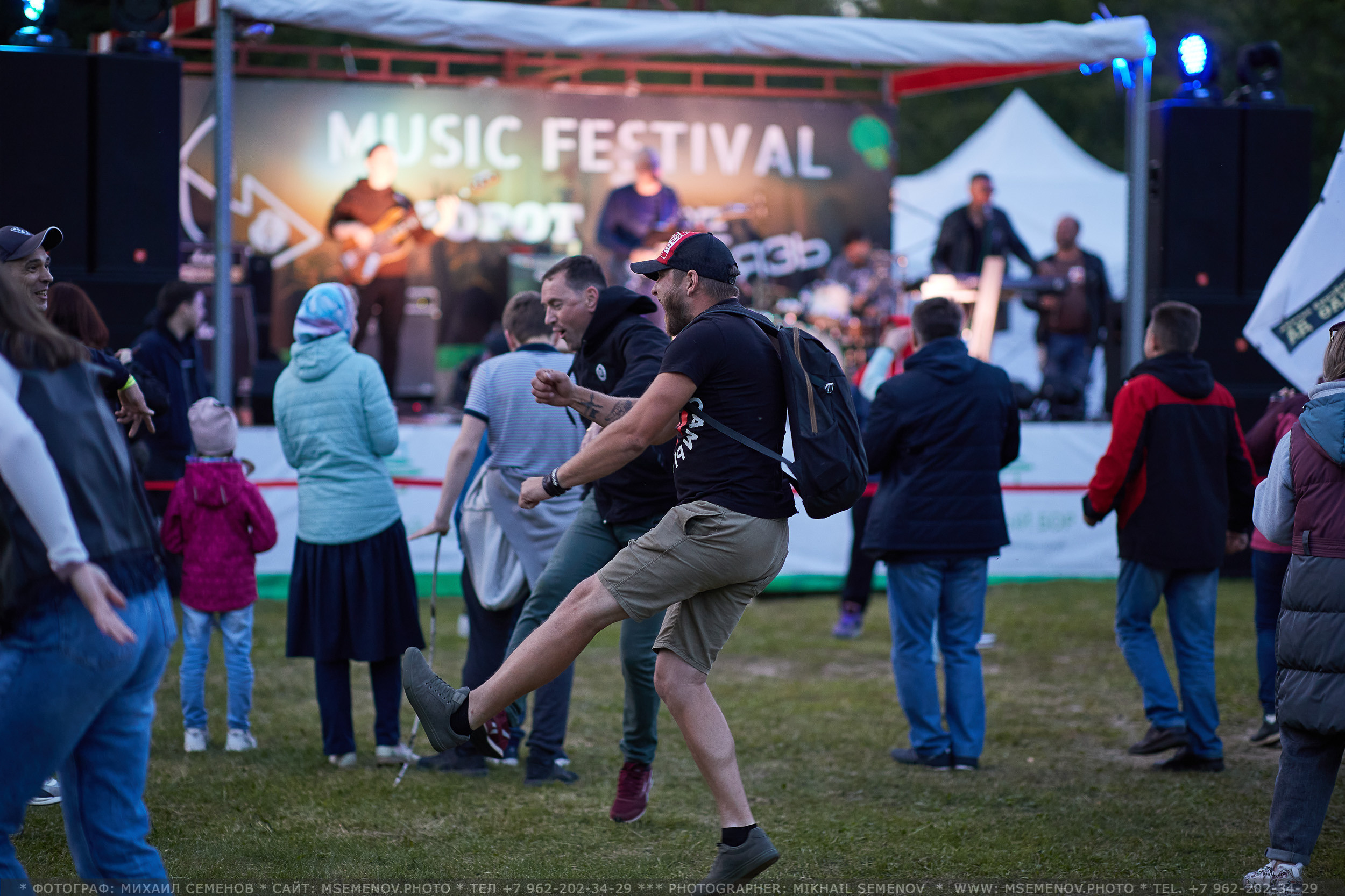 АНОНС фоторепортажа со 2-го дня Фестиваля " Поворот на Горе-Грязь». Фотограф, фотопроекты Михаила Семенова в Ярославле. Фотошкола