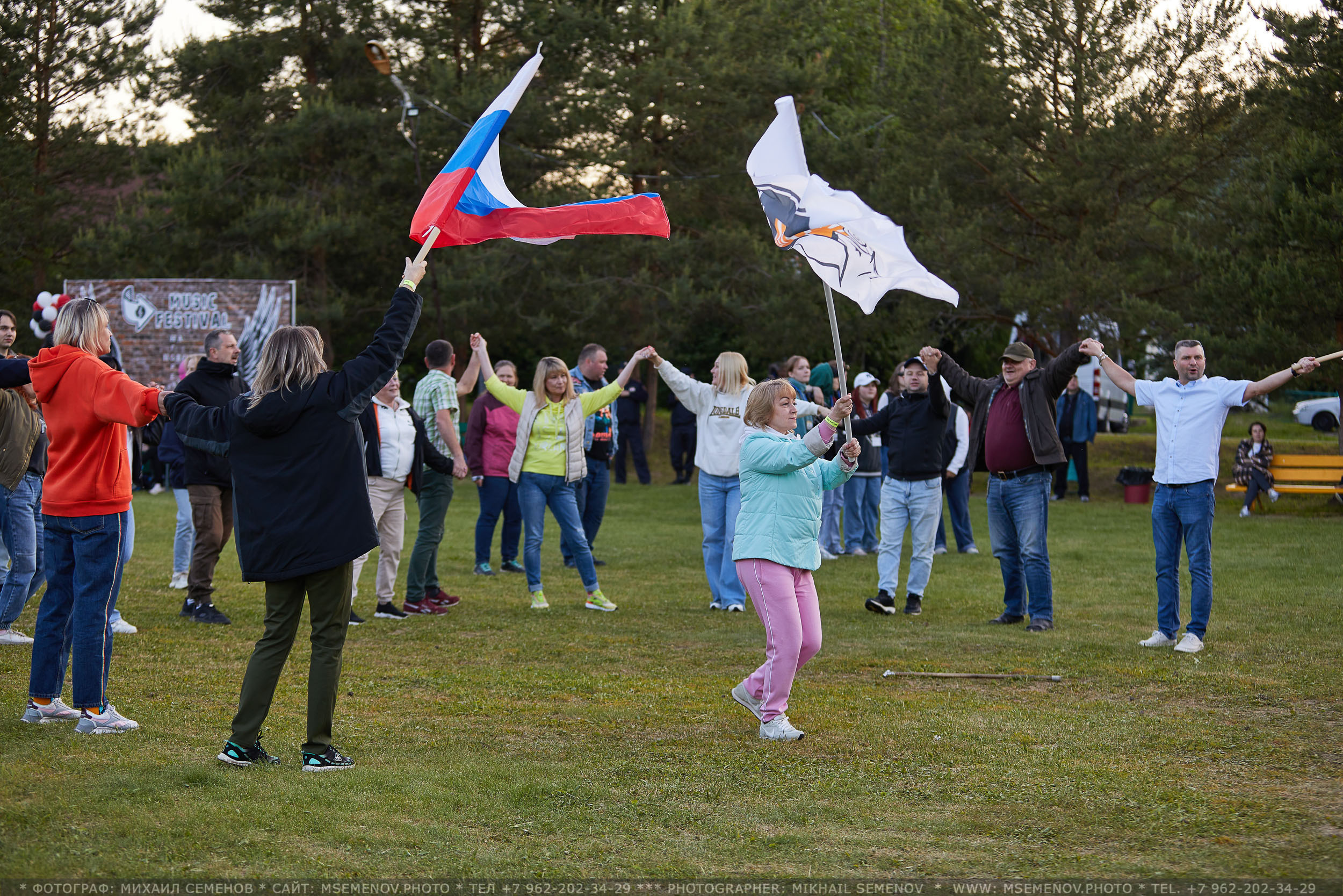 АНОНС фоторепортажа со 2-го дня Фестиваля " Поворот на Горе-Грязь». Фотограф, фотопроекты Михаила Семенова в Ярославле. Фотошкола