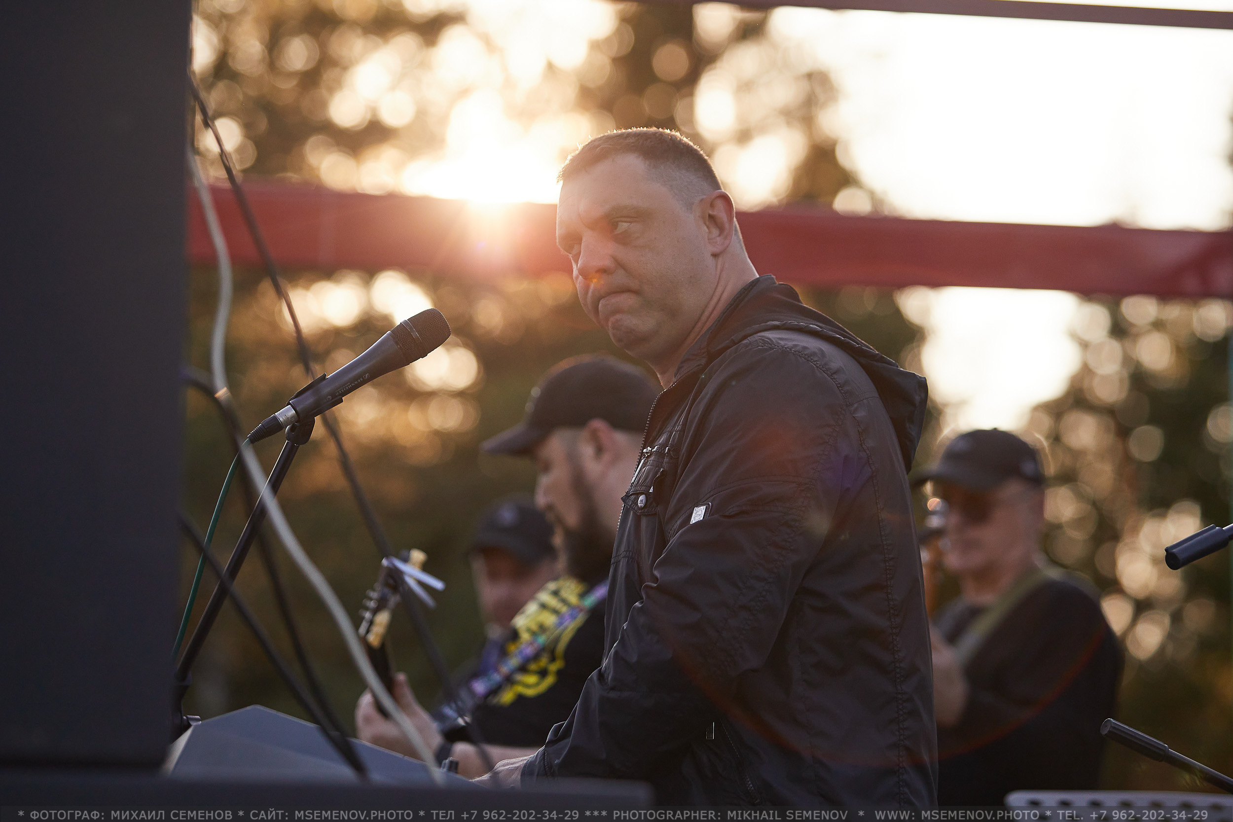 АНОНС фоторепортажа со 2-го дня Фестиваля " Поворот на Горе-Грязь». Фотограф, фотопроекты Михаила Семенова в Ярославле. Фотошкола