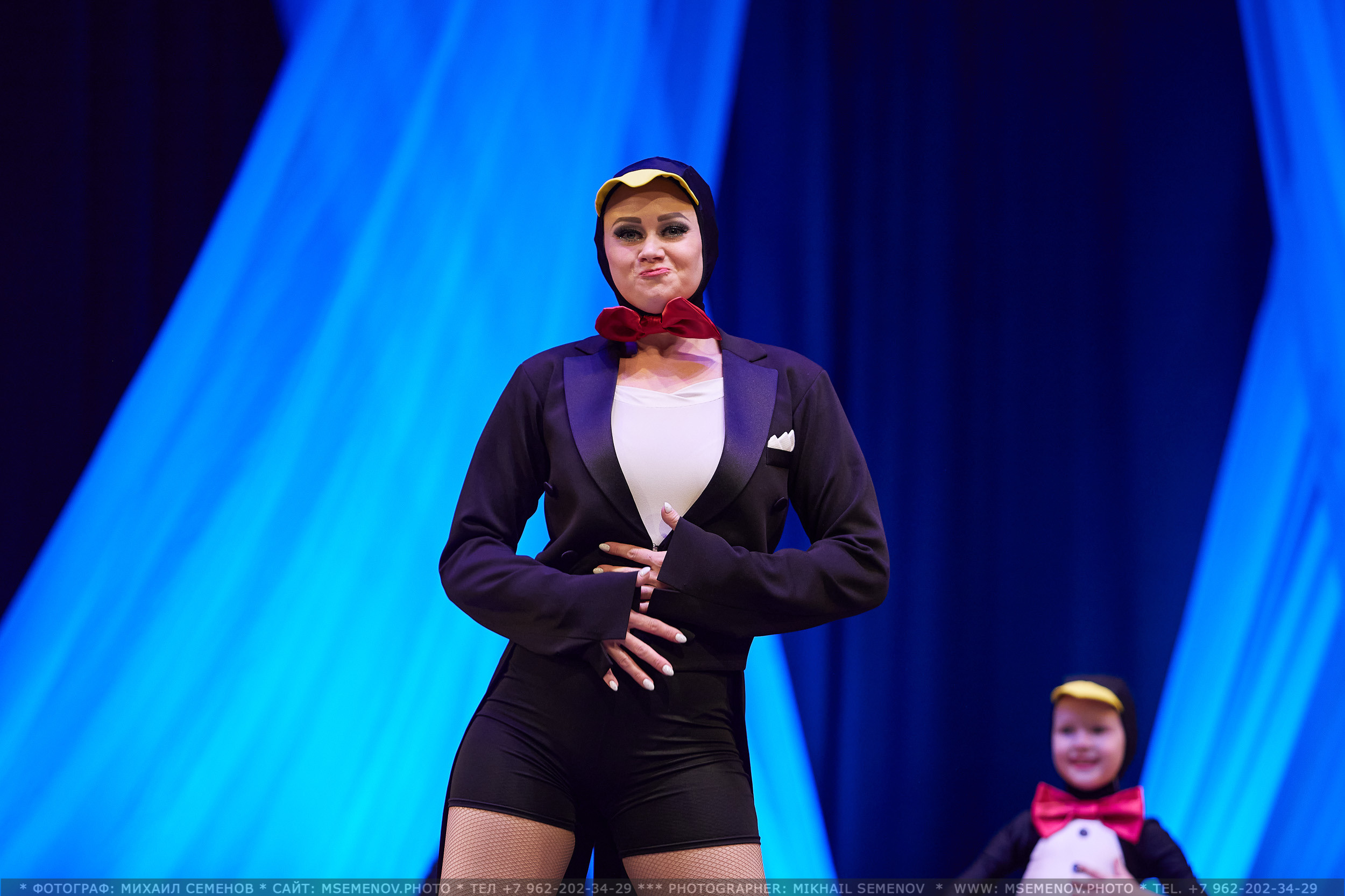 АНОНС фоторепортажа с Концерта Танцевального клуба «Apriori». Photographer for business Mikhail Semenov. Aqua photo studio, photo school