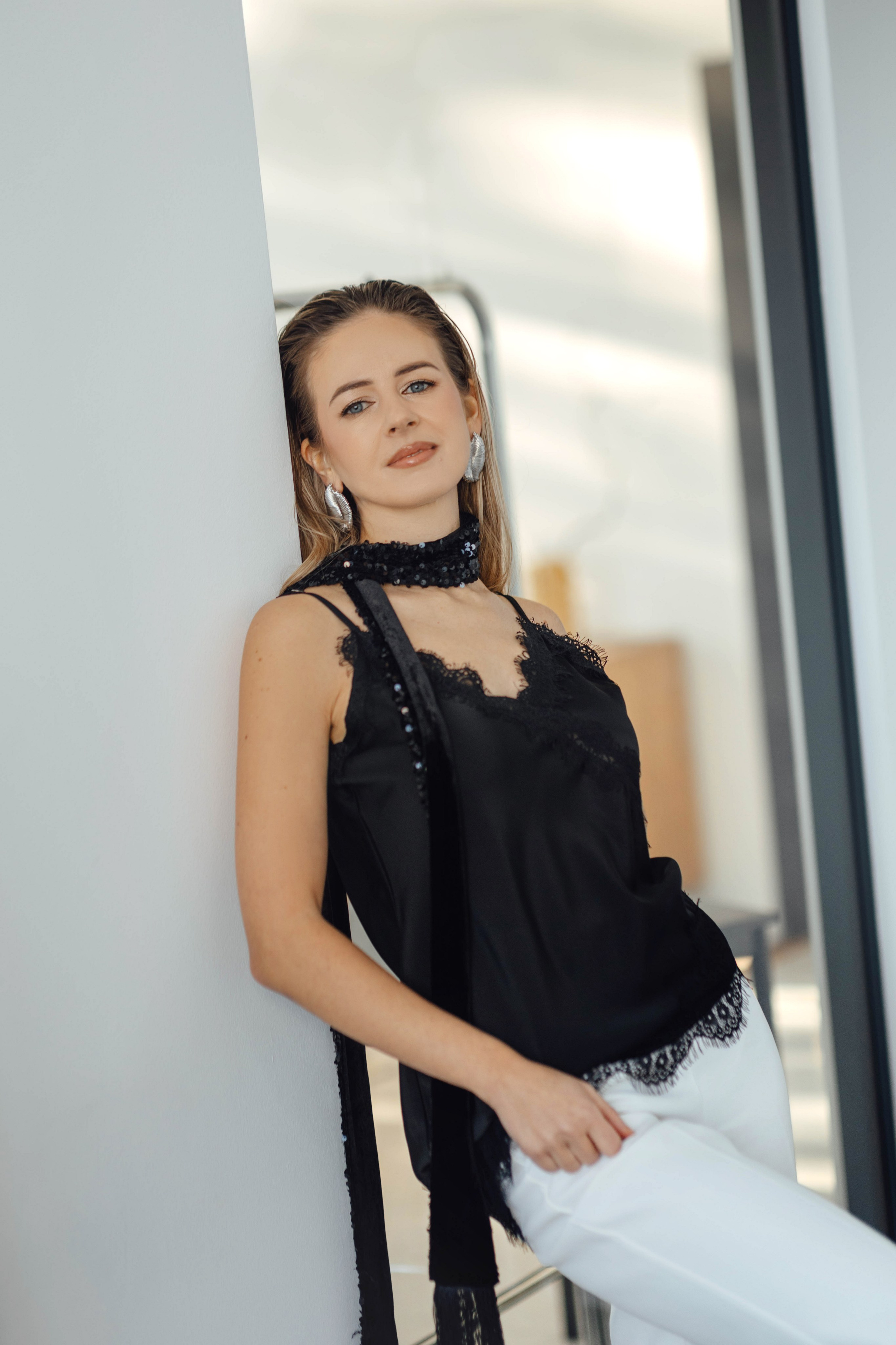 Александра, Lightstudio