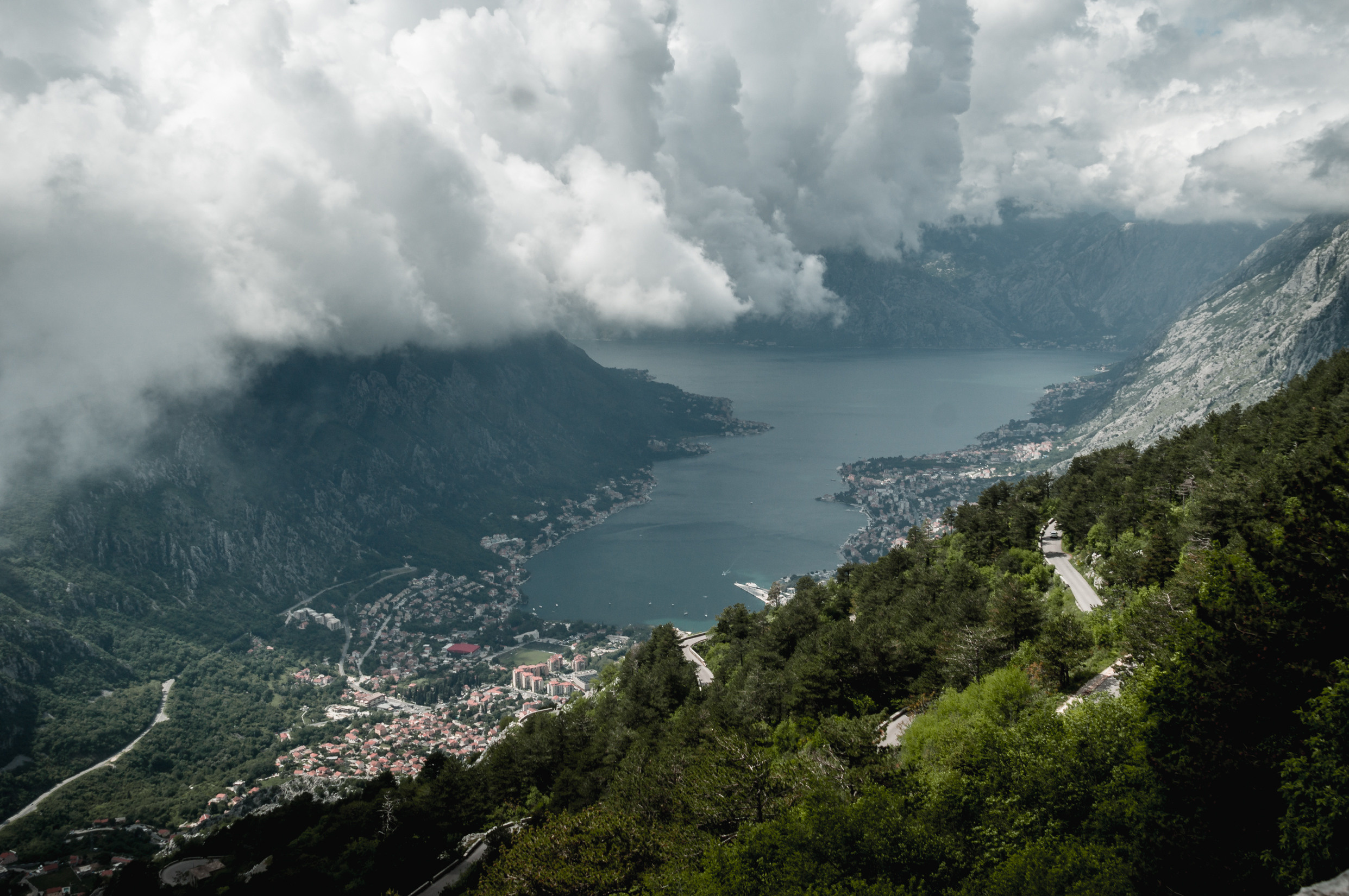 Балканы: Будапешт, Белград, Бухарест, Пловдив, Скопье, Тирана, Будва. Фотограф в Хабаровске. Фотография за 24 часа