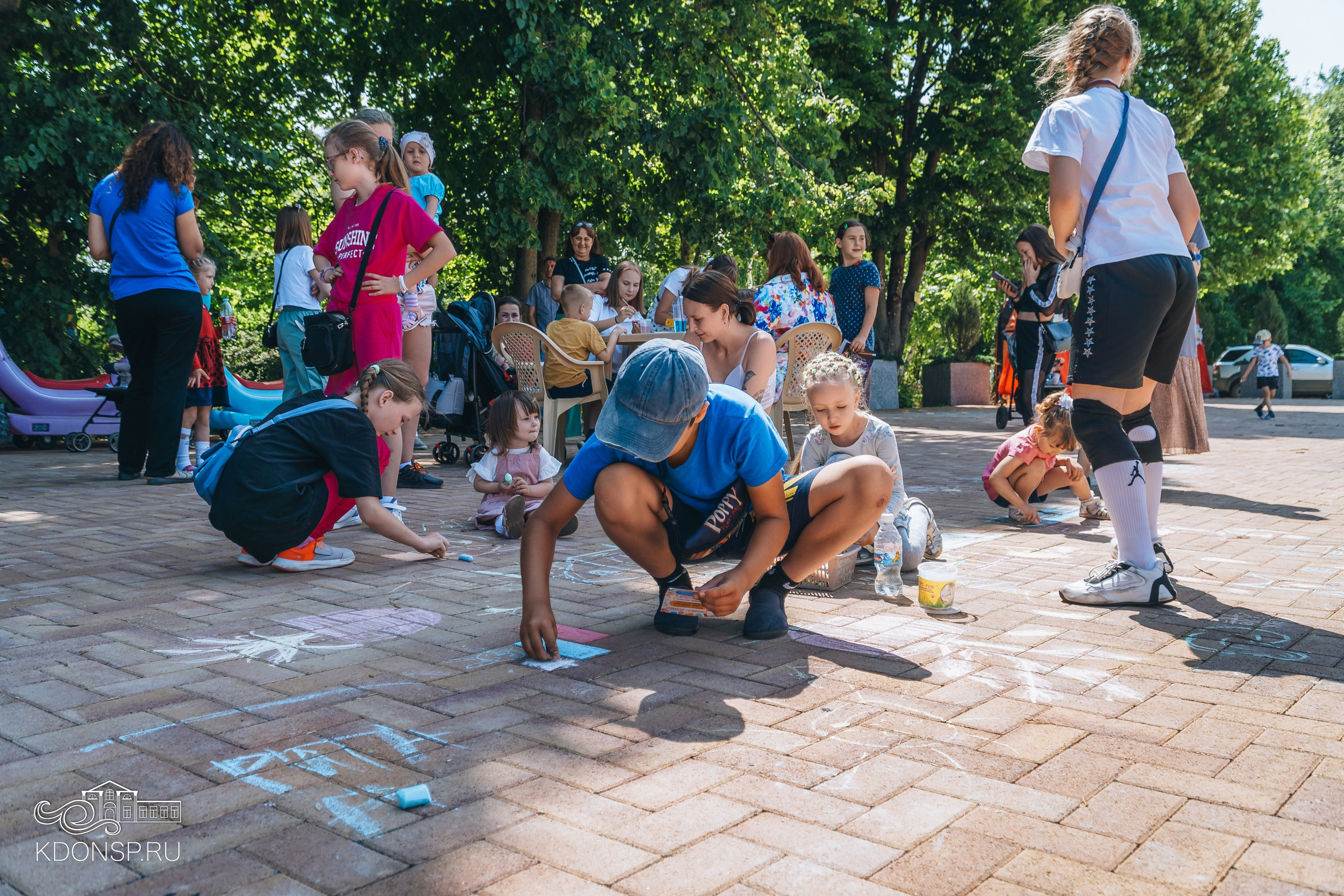 Должны смеяться дети. Новотитаровский Дом культуры